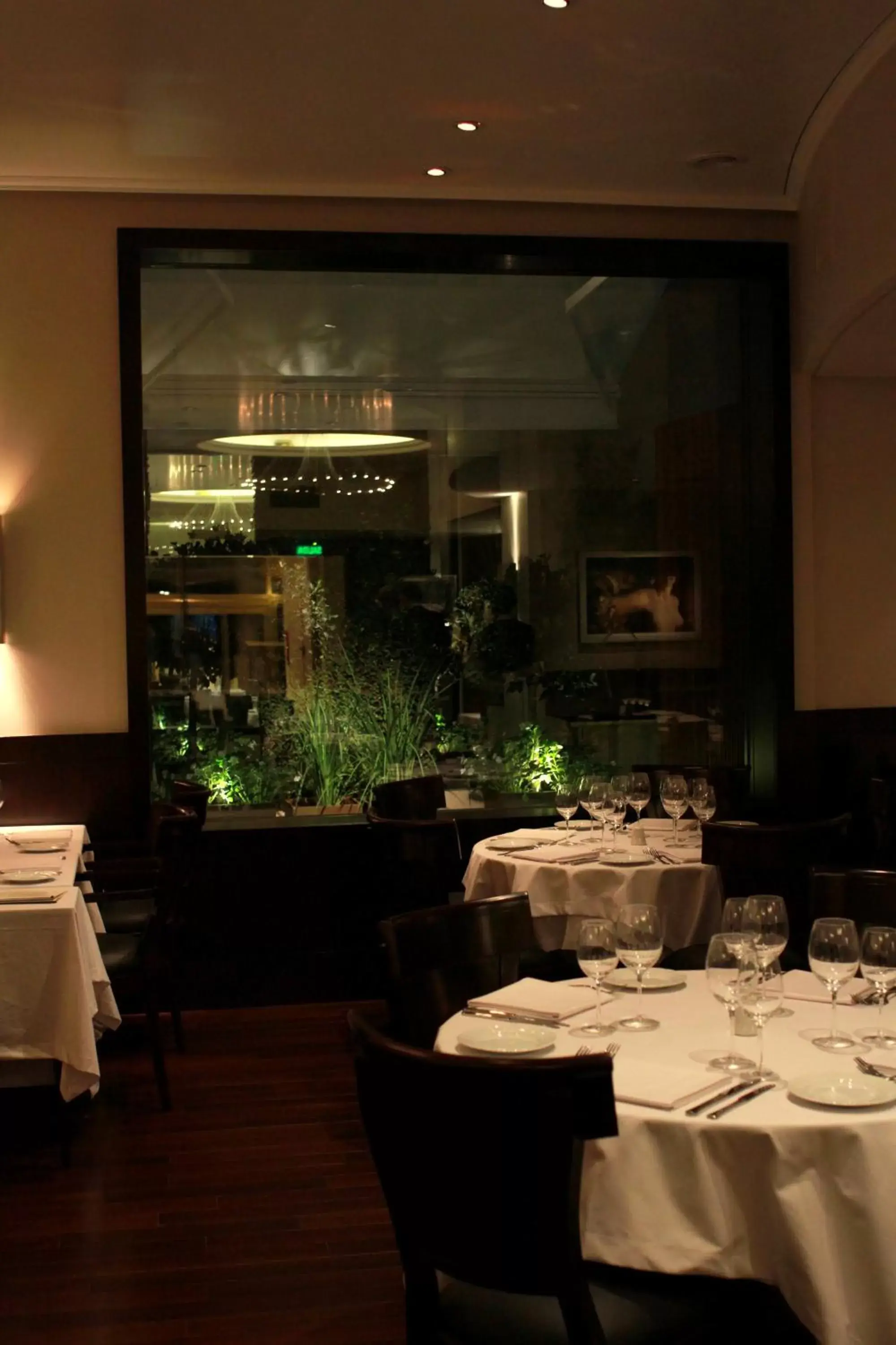 Restaurant/Places to Eat in Hotel Intersur Recoleta