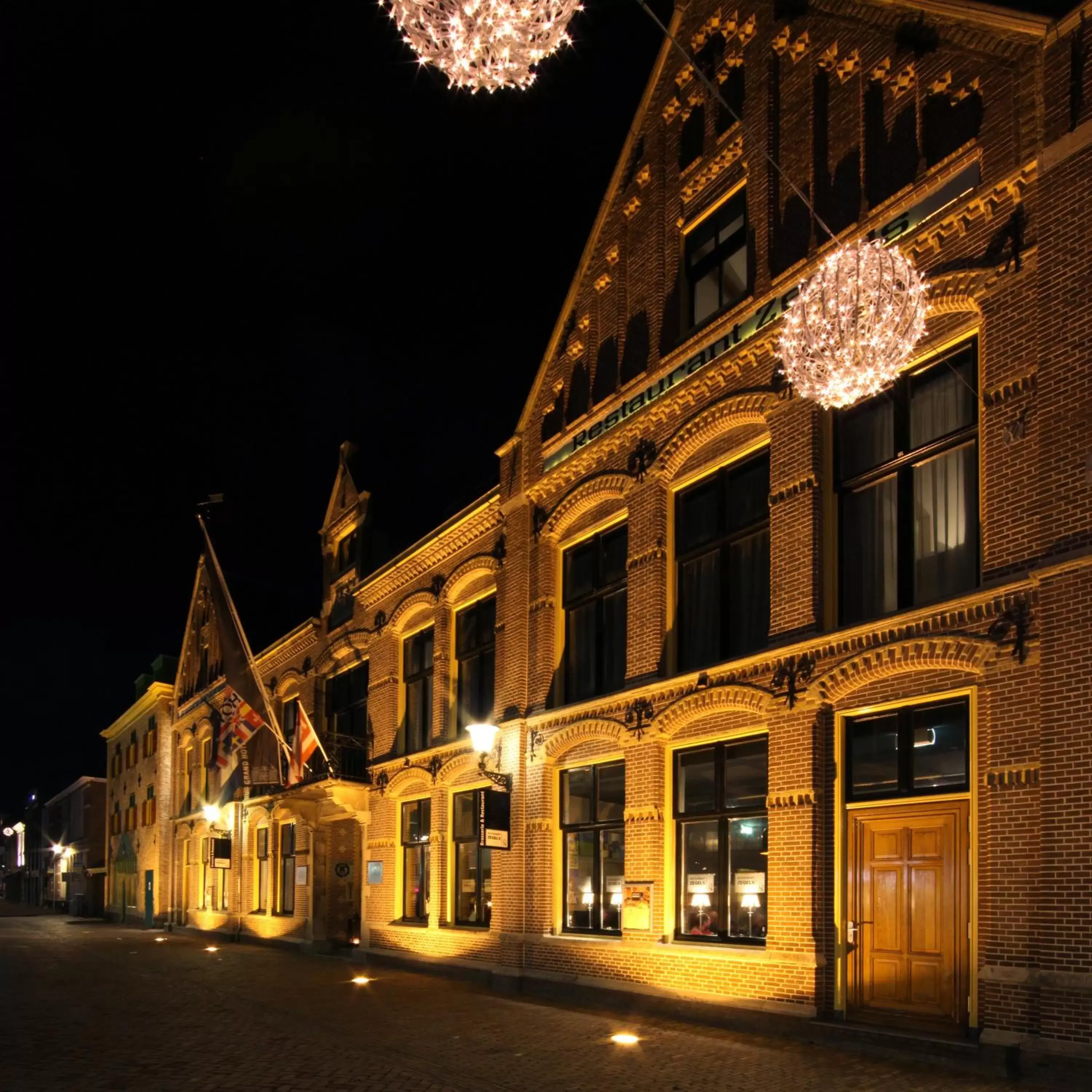 Property building in Grand Hotel Alkmaar Property building in Grand Hotel Alkmaar