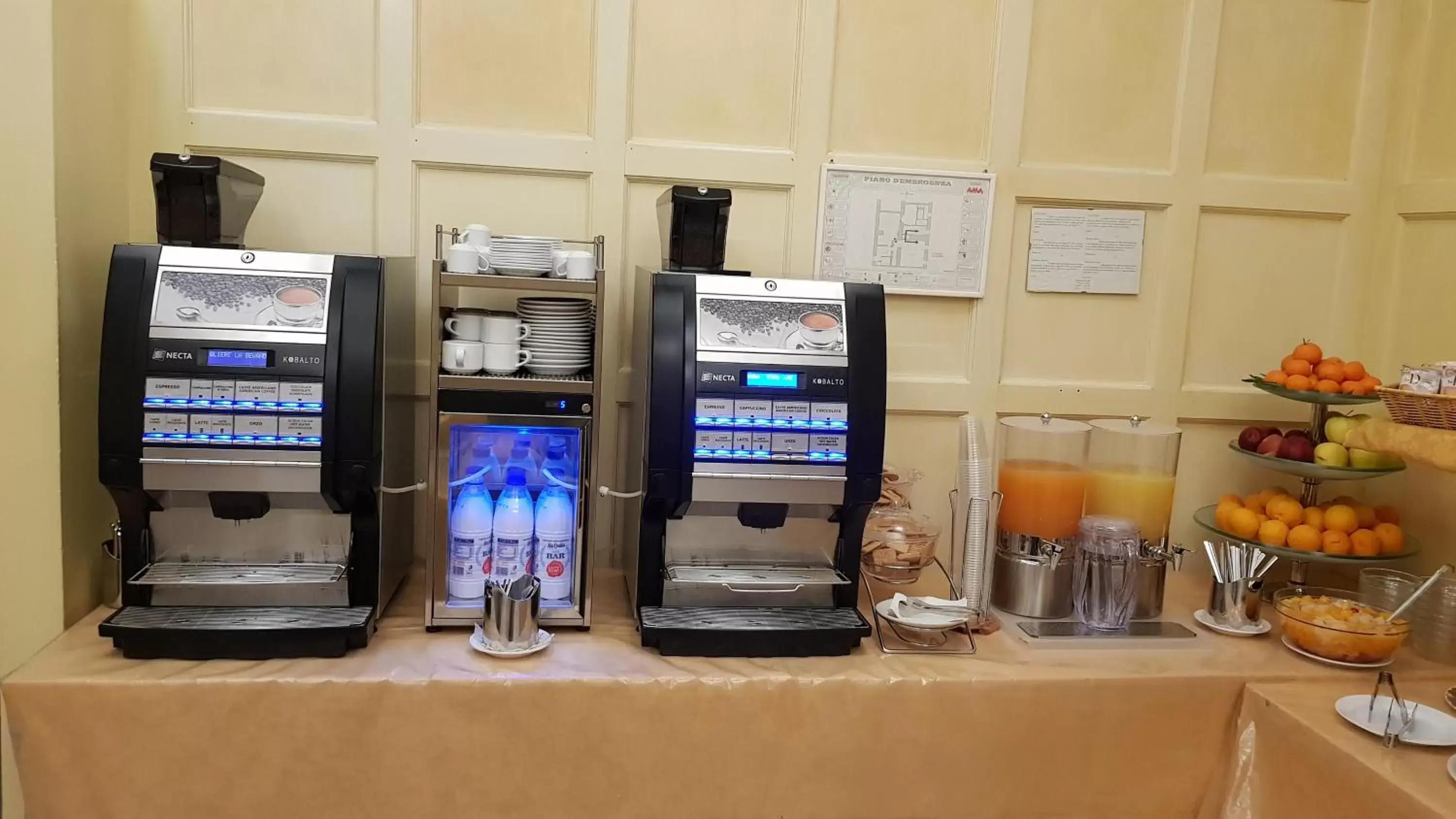 Buffet breakfast in Hotel Virgilio