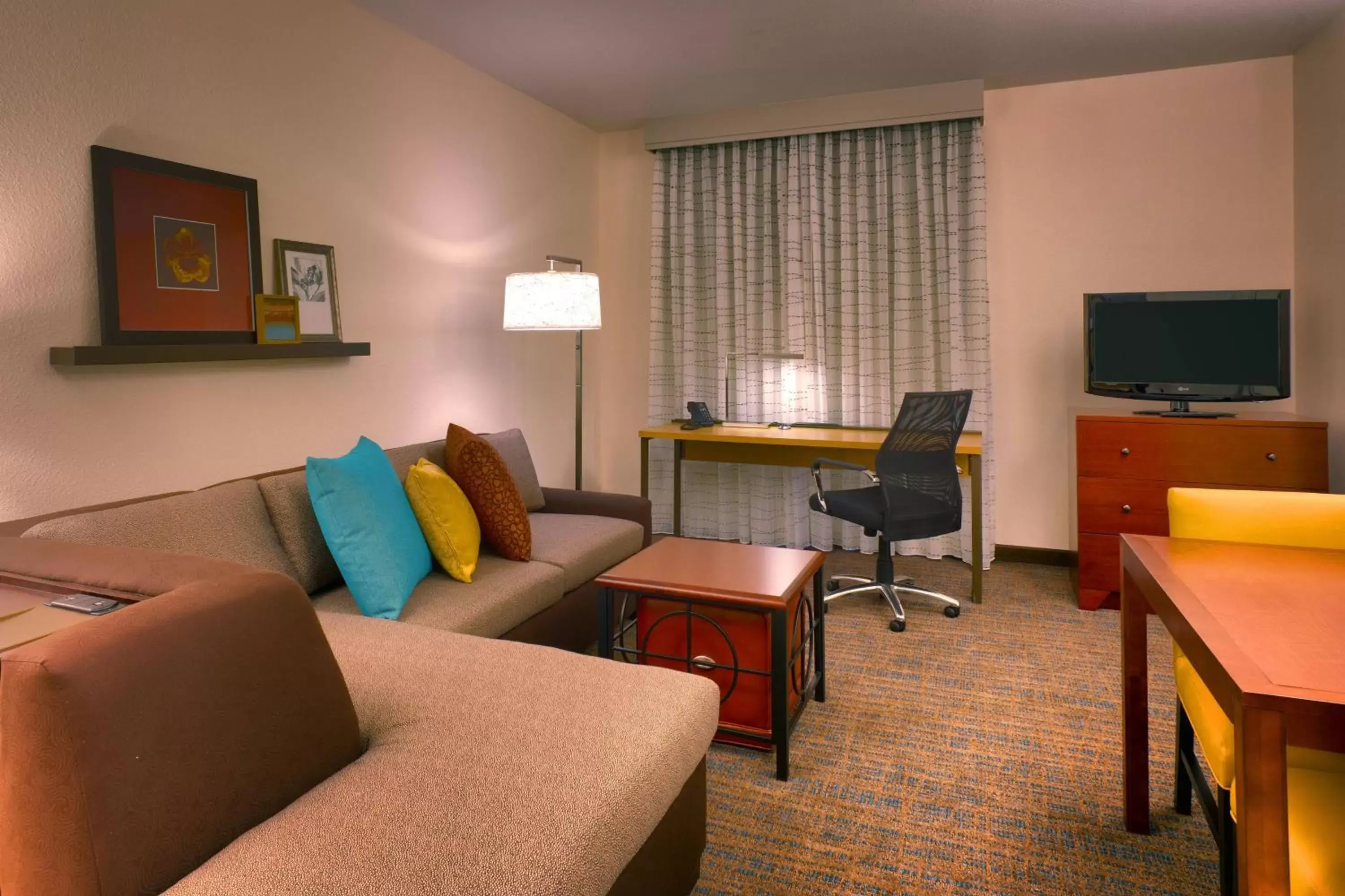 Living room, Seating Area in Residence Inn by Marriott Phoenix Gilbert