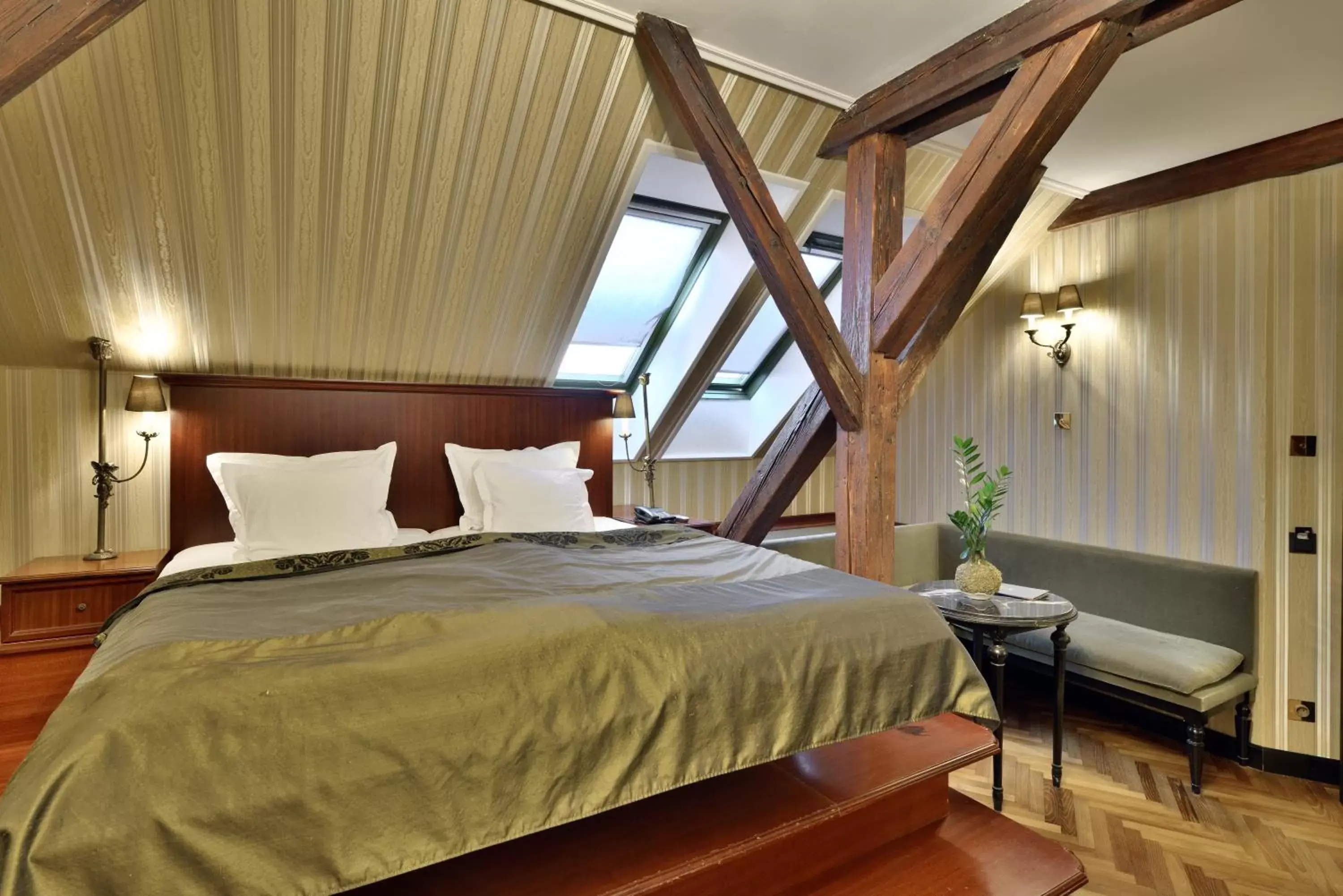 Bed in Gerlóczy Boutique Hotel