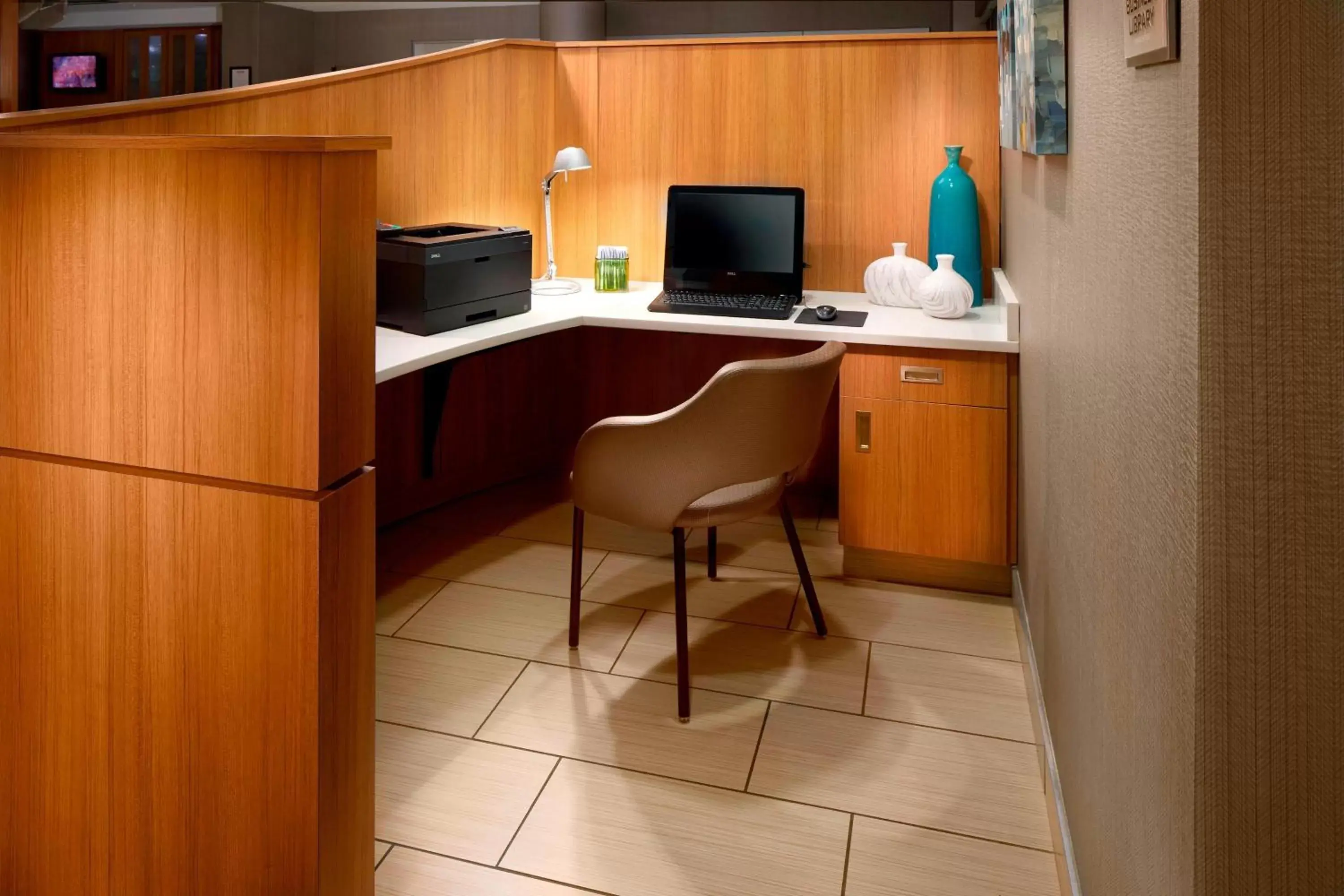 Business facilities in SpringHill Suites by Marriott Pittsburgh Bakery Square