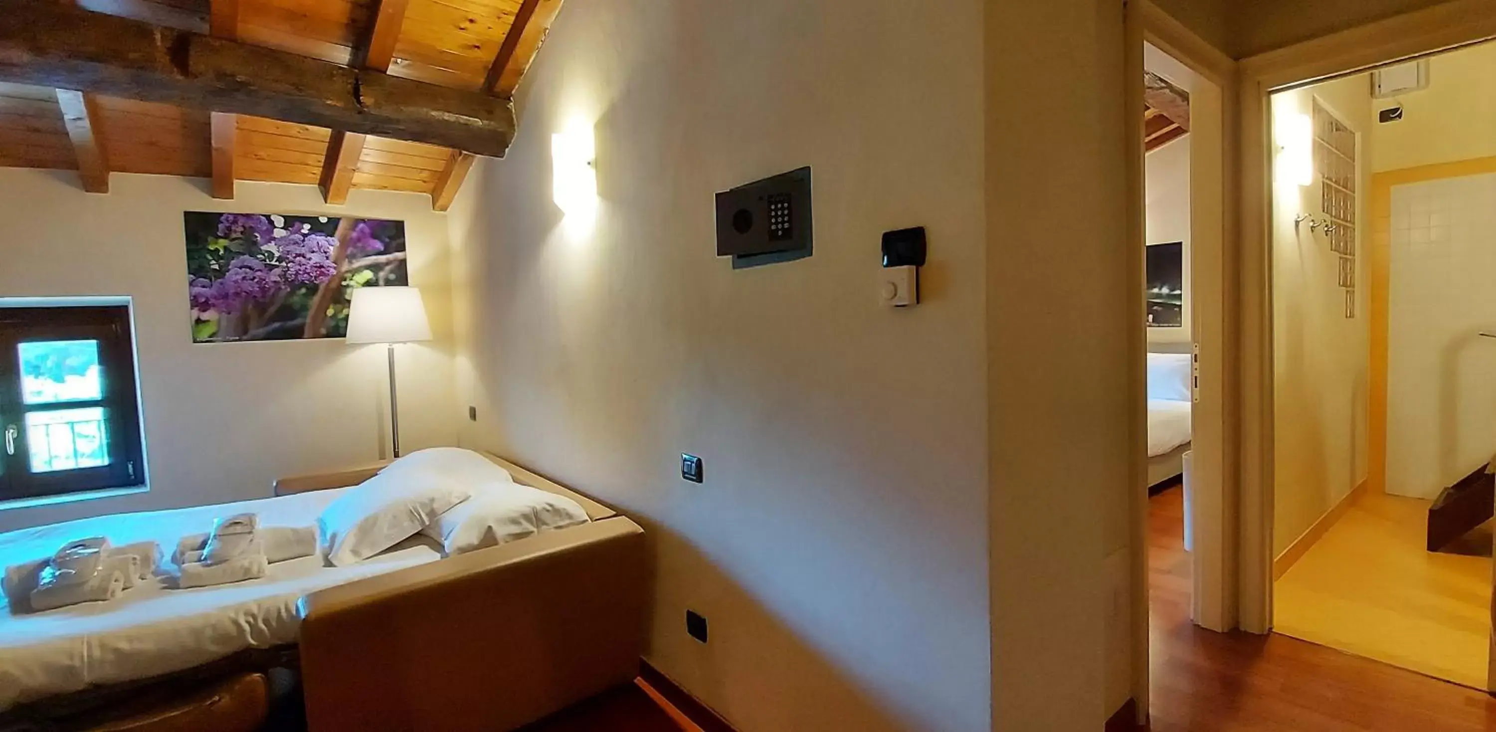 Photo of the whole room, Bed in Parco Termale di Villa Dei Cedri