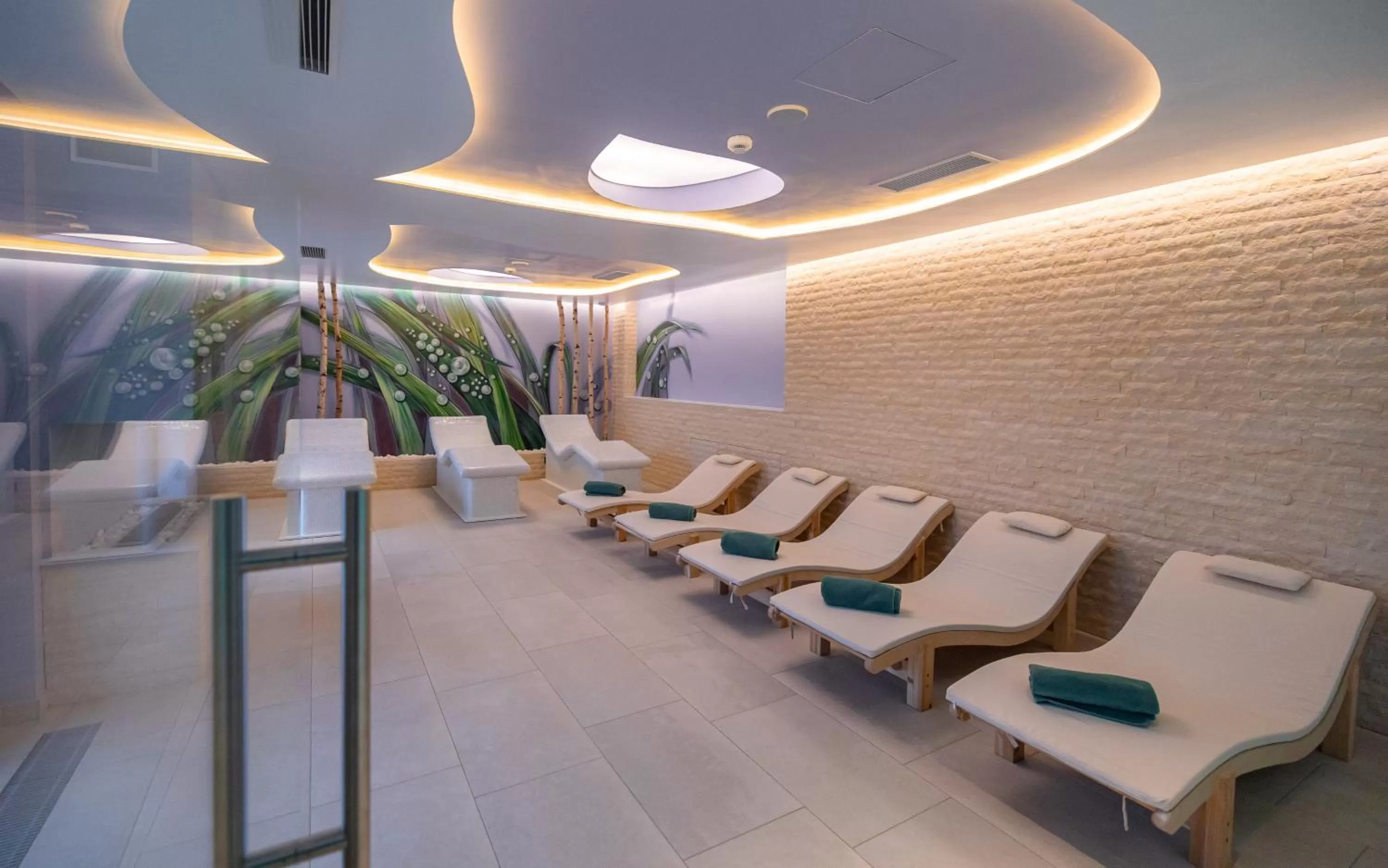 Spa and wellness centre/facilities in Hotel Belmont