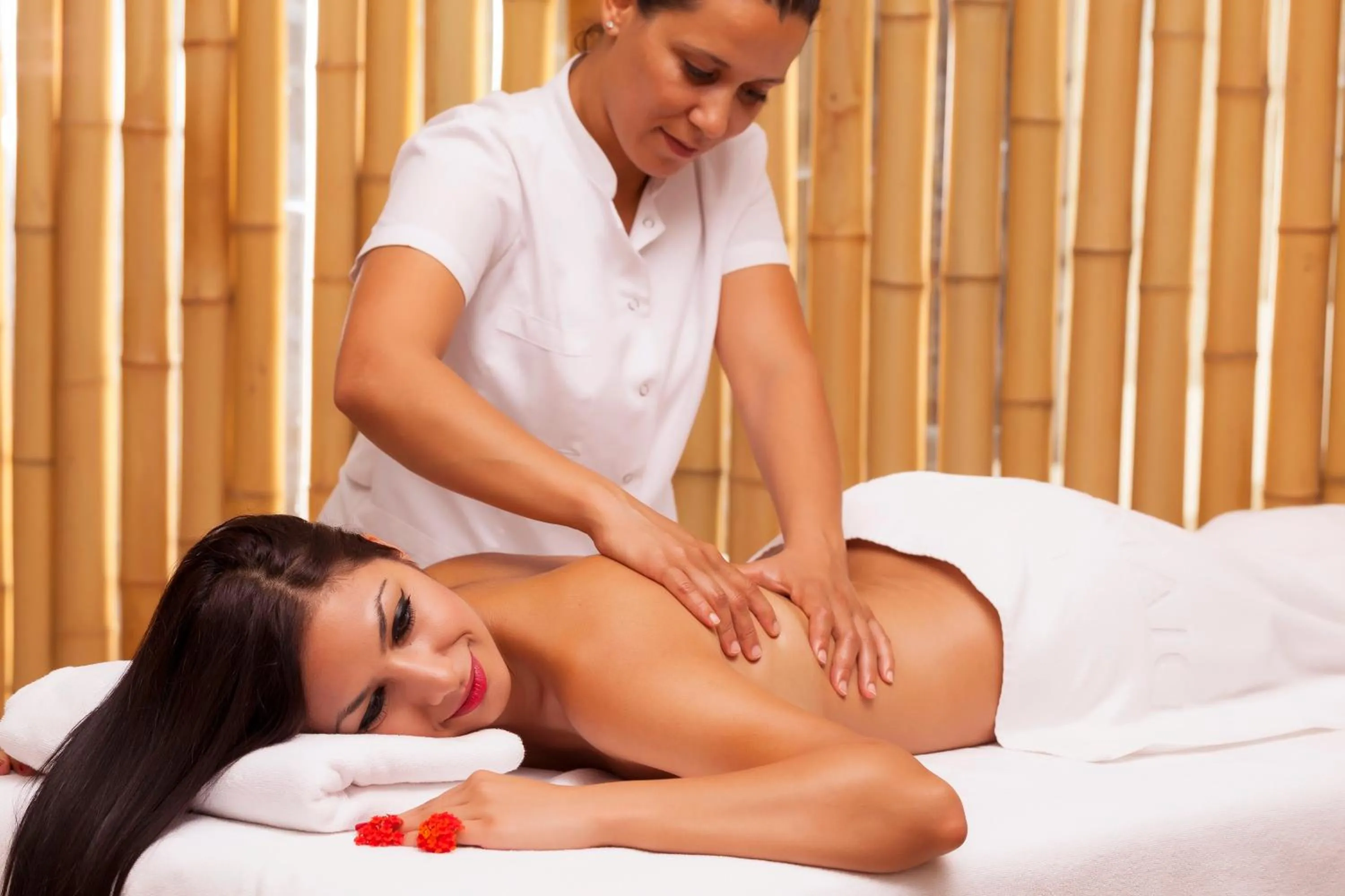 Massage in Diamond Hill Resort Hotel