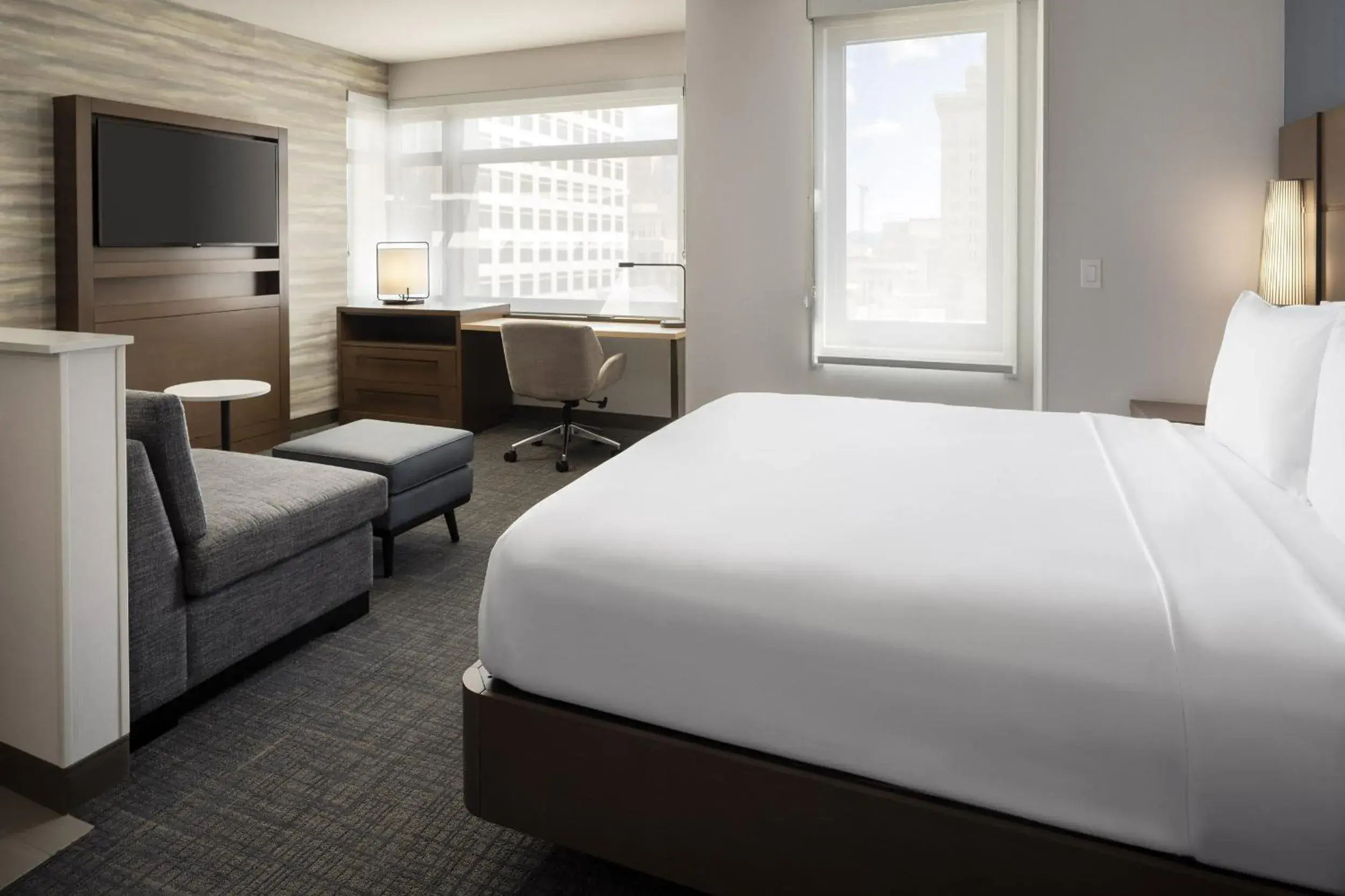 Bed in Residence Inn by Marriott Oakland Downtown