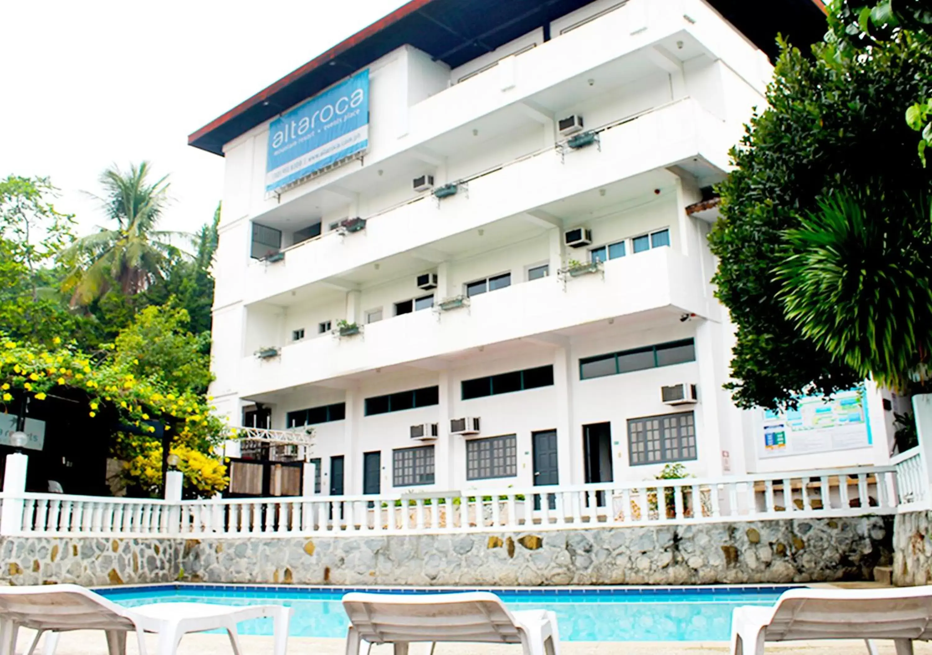 Facade/entrance, Property Building in Altaroca Mountain Resort Antipolo