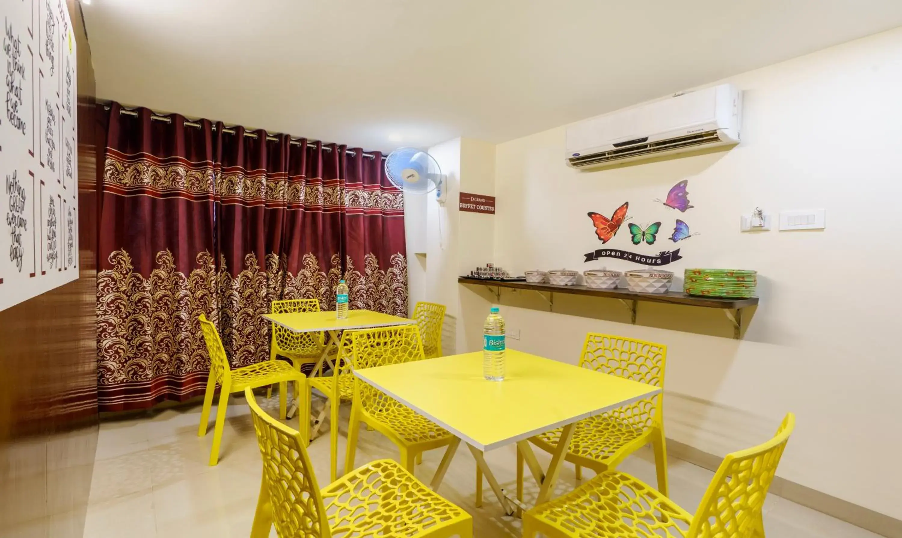 Restaurant/places to eat in Treebo Trend D Grand Restaurant/places to eat in Treebo Trend D Grand