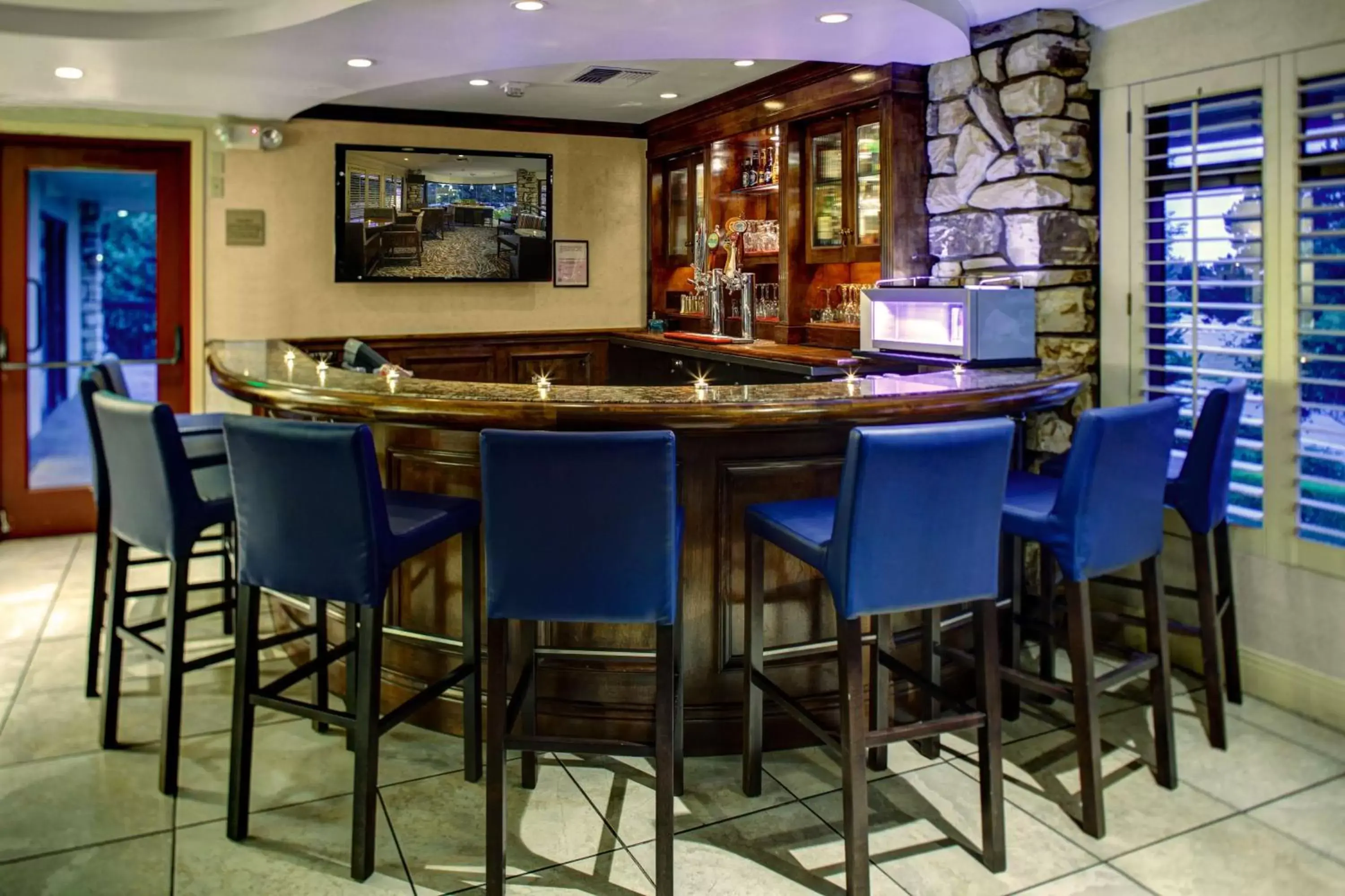 Lounge or bar, Lounge/Bar in Hilton Garden Inn Monterey