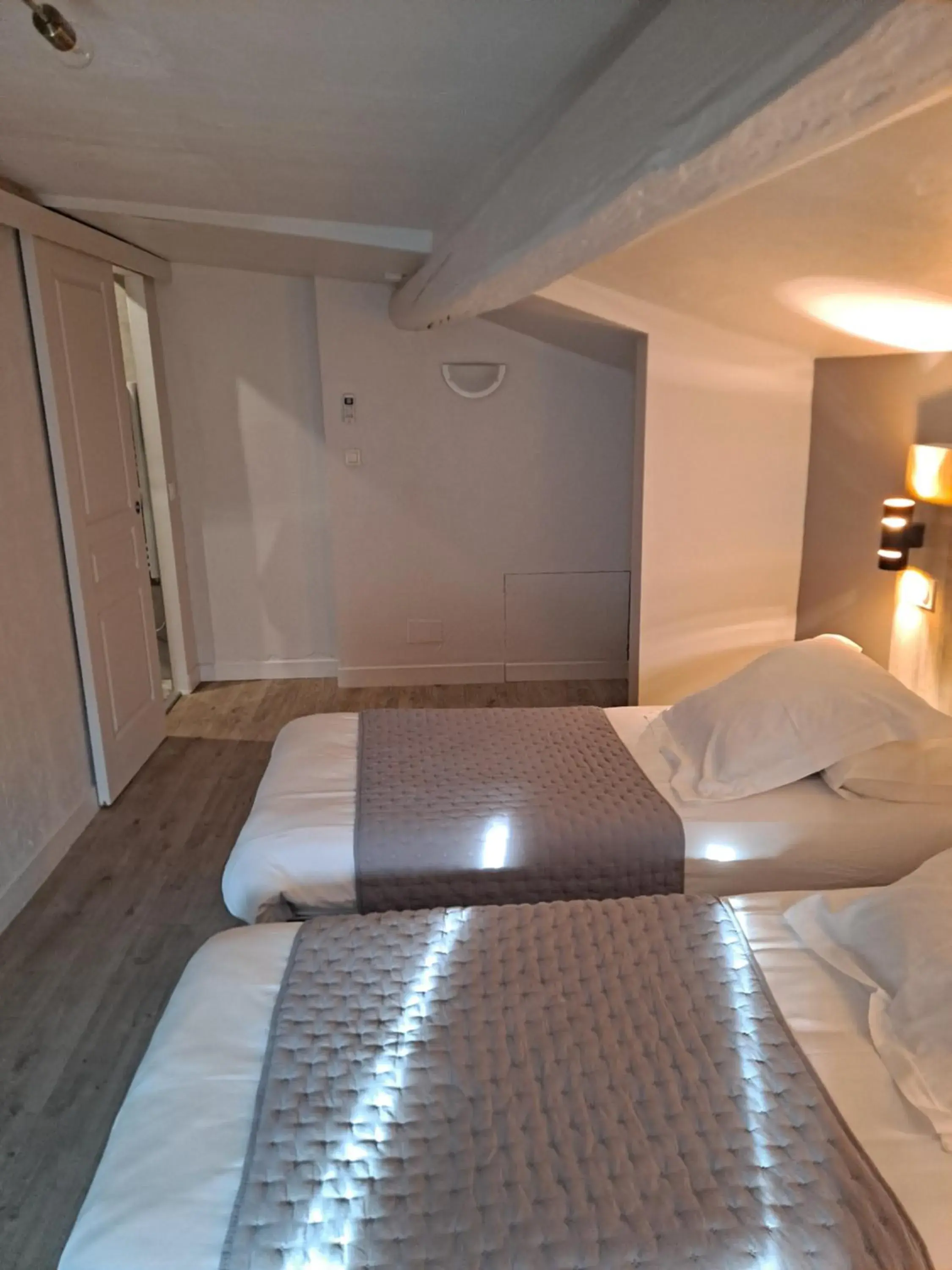 Bed in Hôtel Du Viaduc