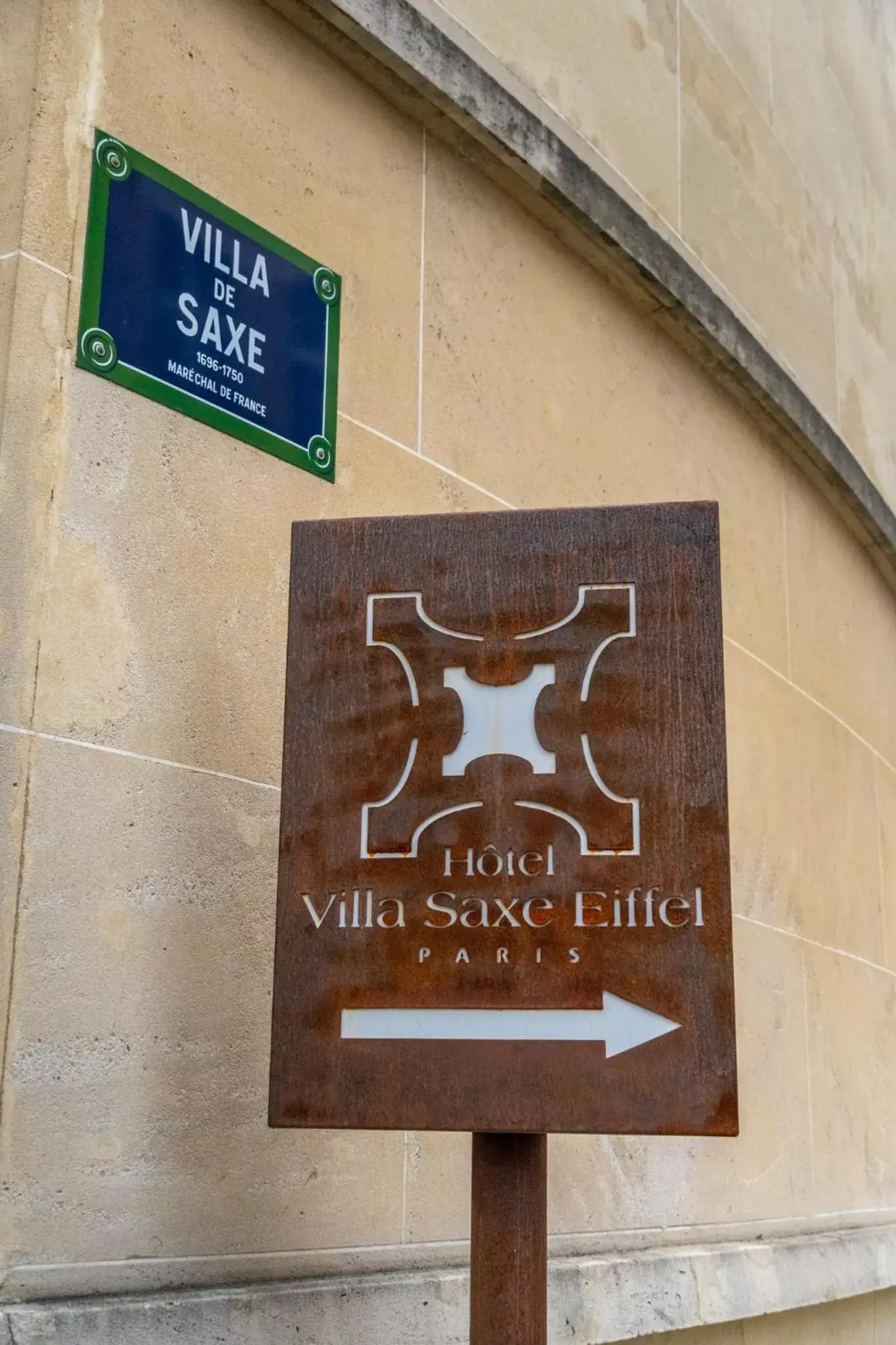Property building, Property Logo/Sign in Hotel Villa Saxe Eiffel