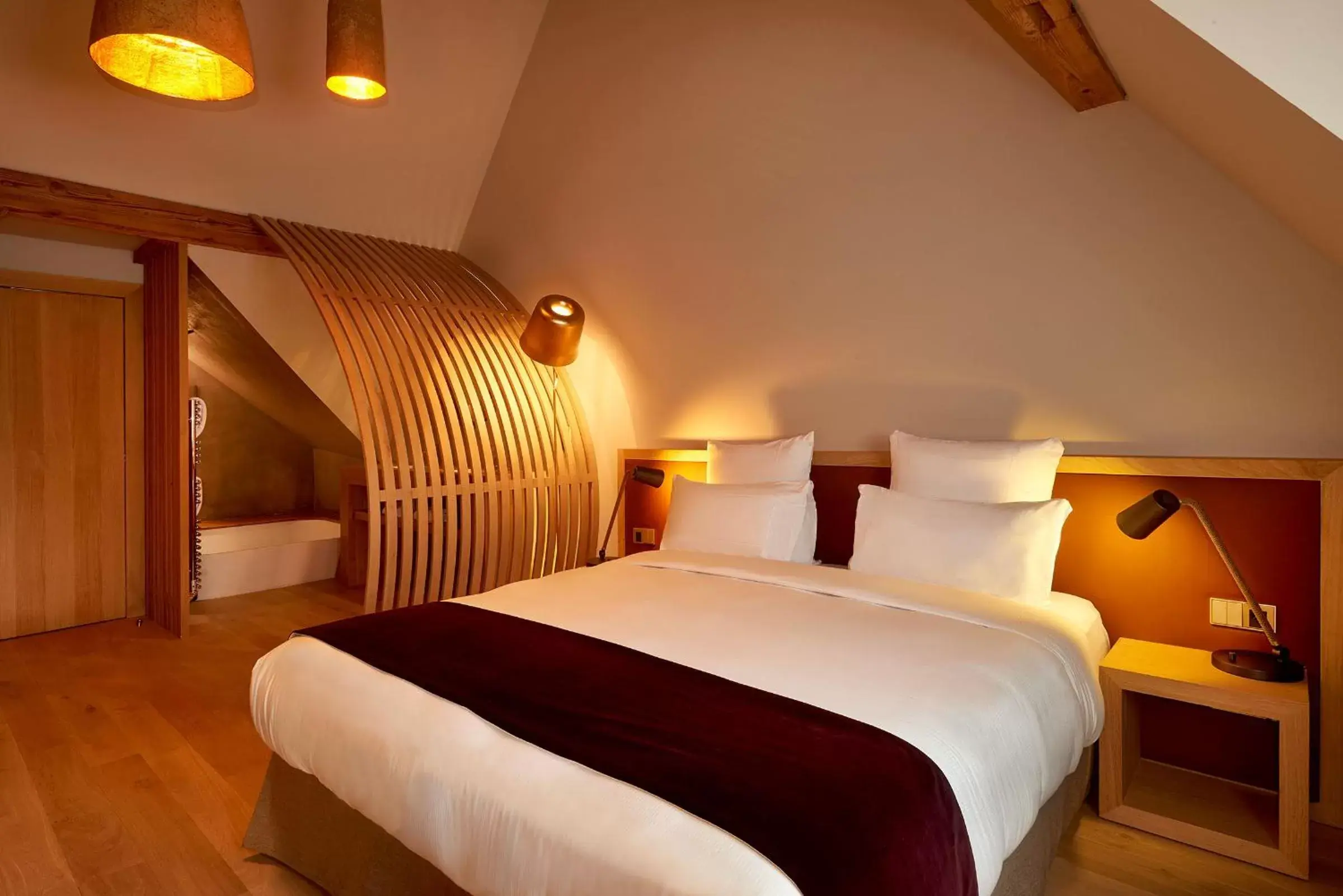Bed in 5 Terres Hôtel & Spa Barr - MGallery Hotel Collection