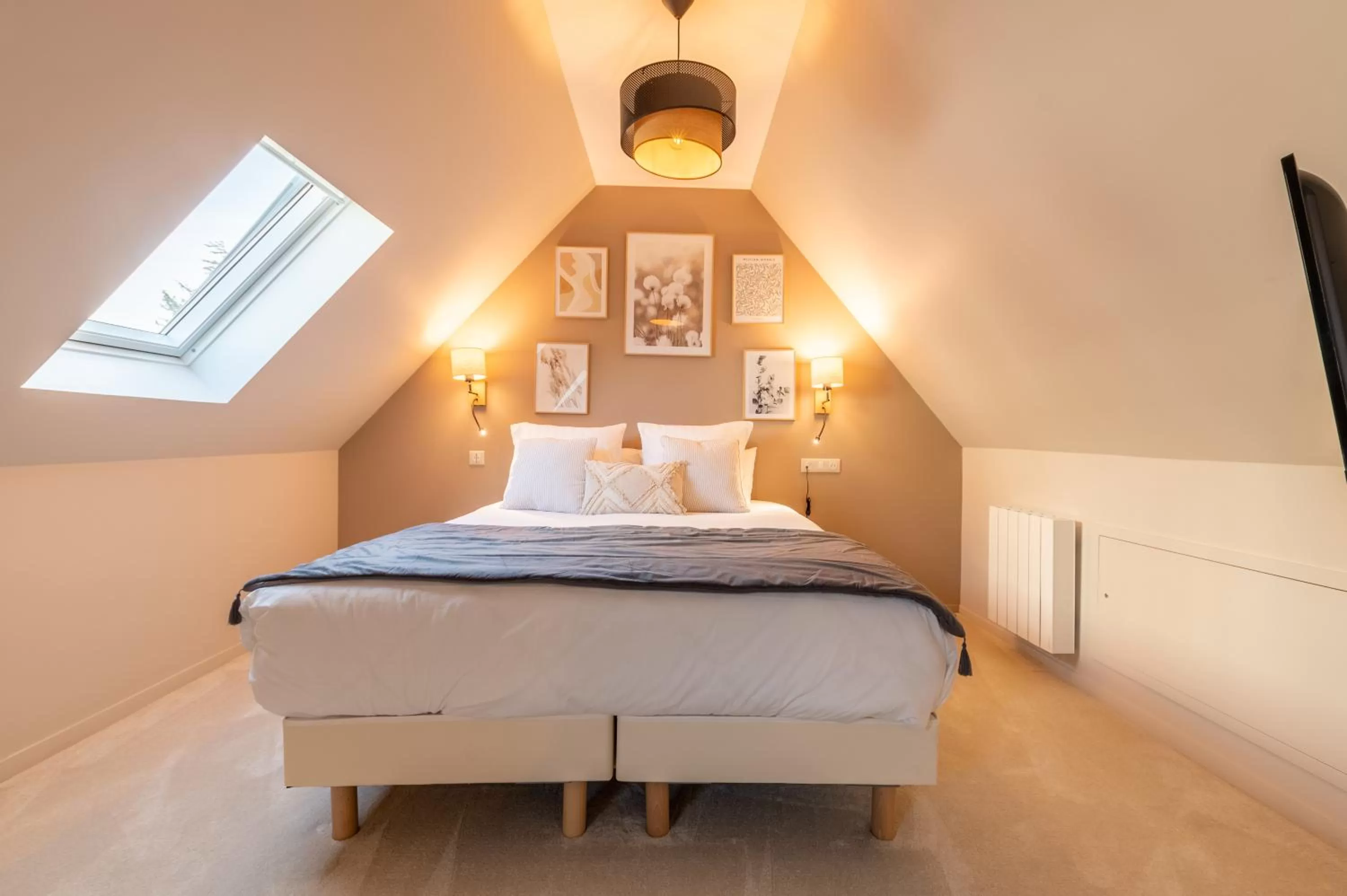 Bed in Hôtel Échappée en Baie - Parking privé gratuit