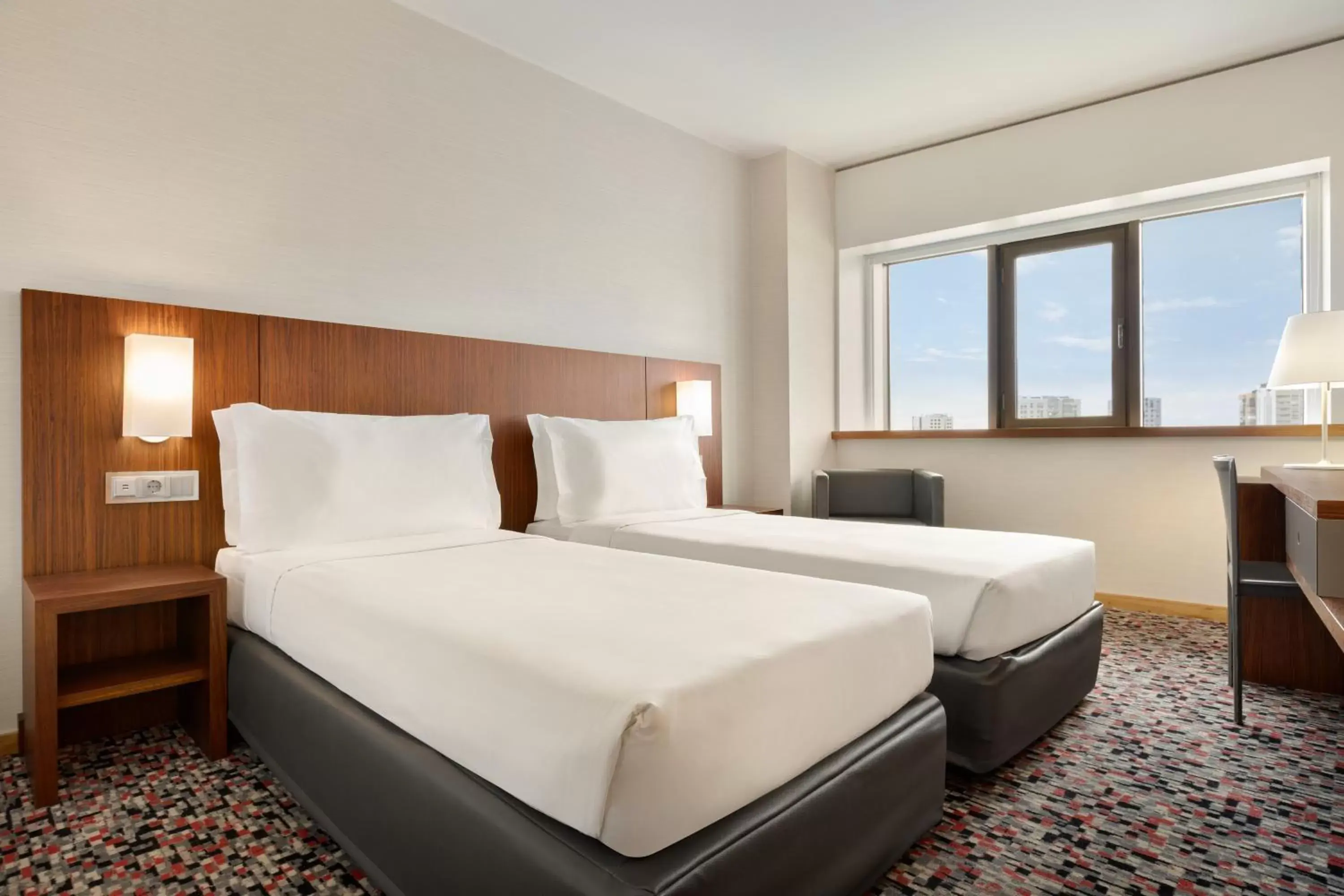 Twin Room with City View - Non-Smoking in Ramada by Wyndham Lisbon