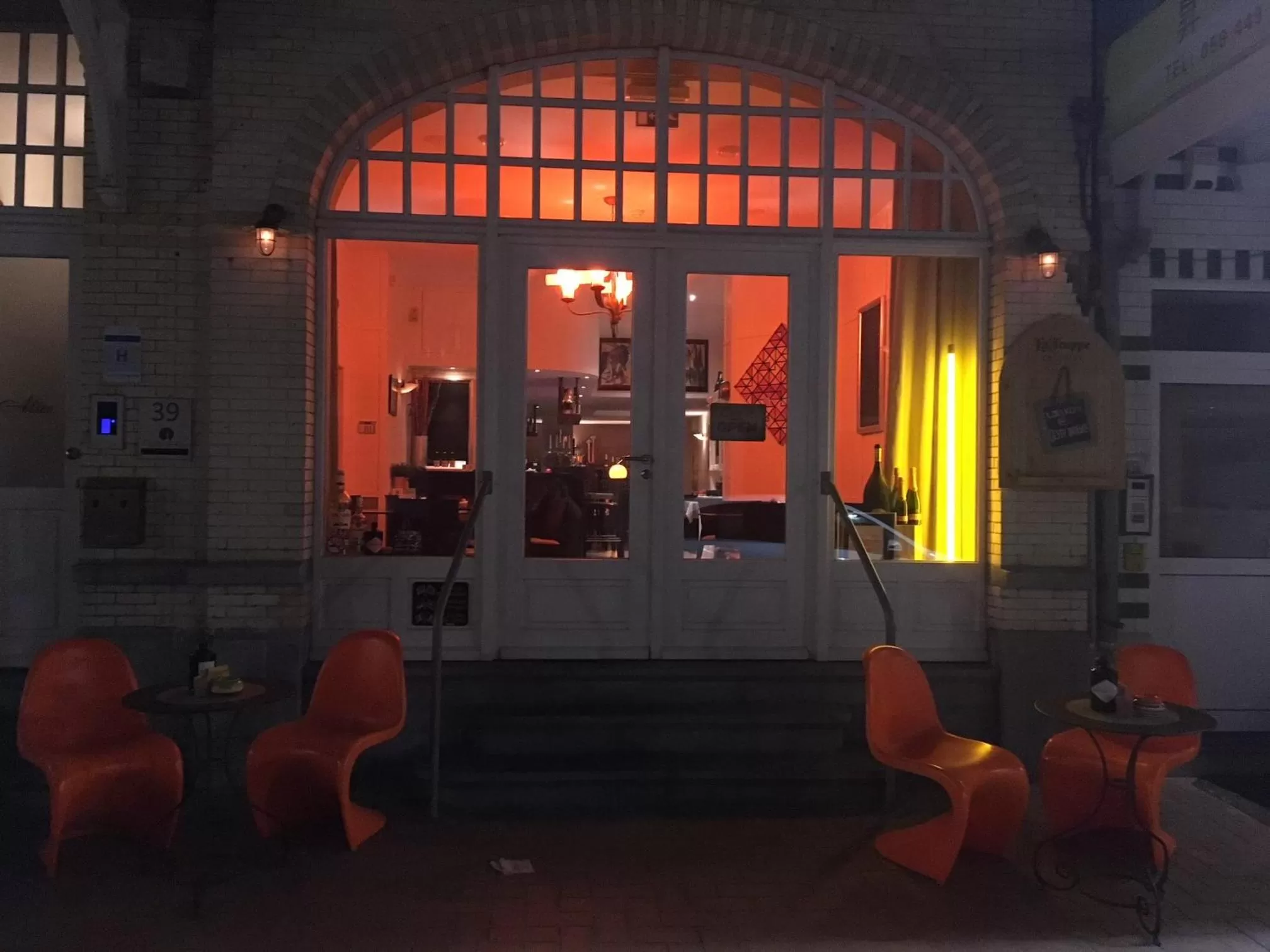 Facade/entrance in B&B Geste d' Alice