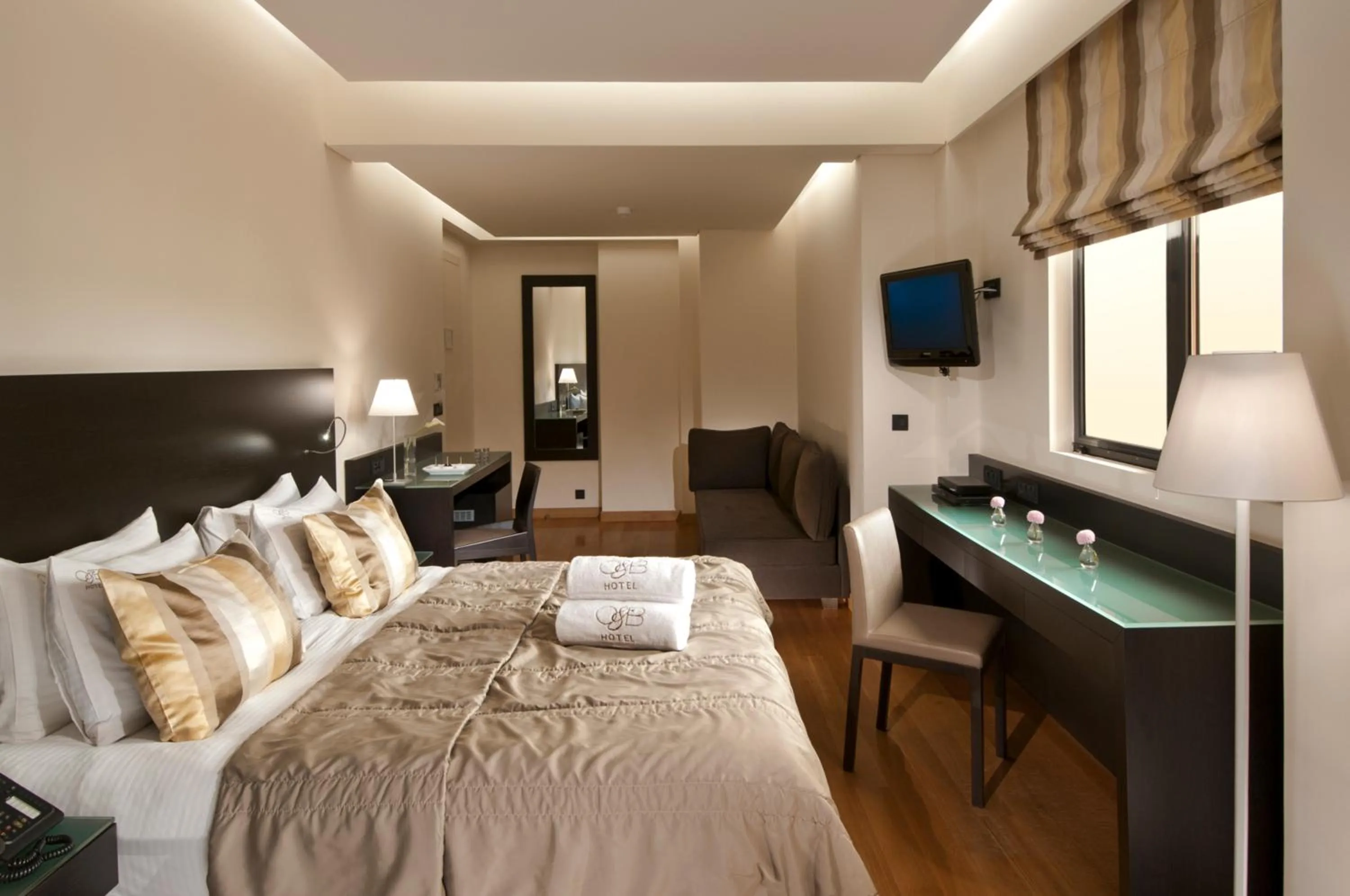 Bedroom, Bed in O&B Athens Boutique Hotel