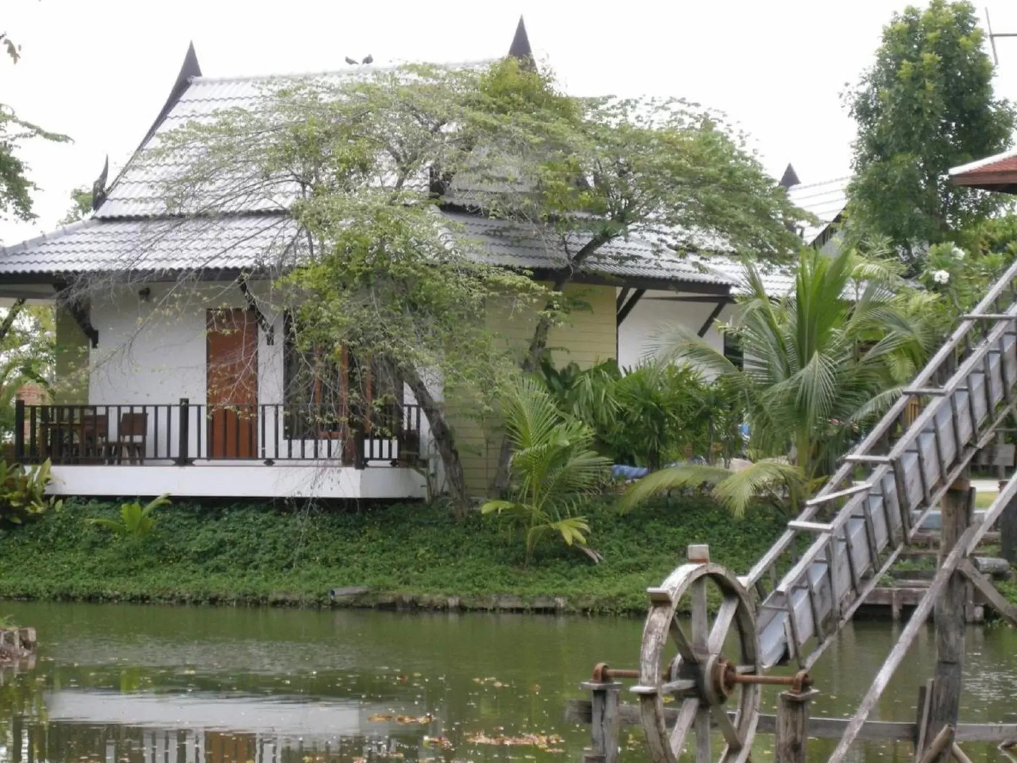 Facade/entrance, Property Building in Baan Thai House