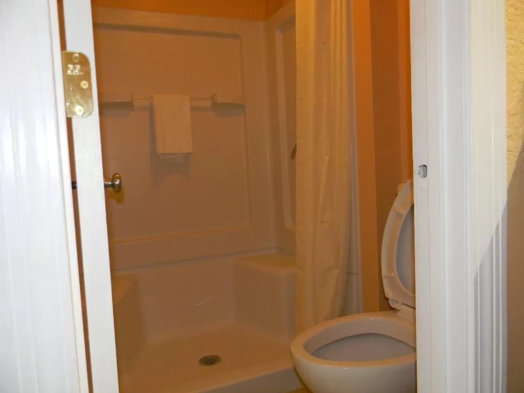 Bathroom in SleepWell Stockbridge