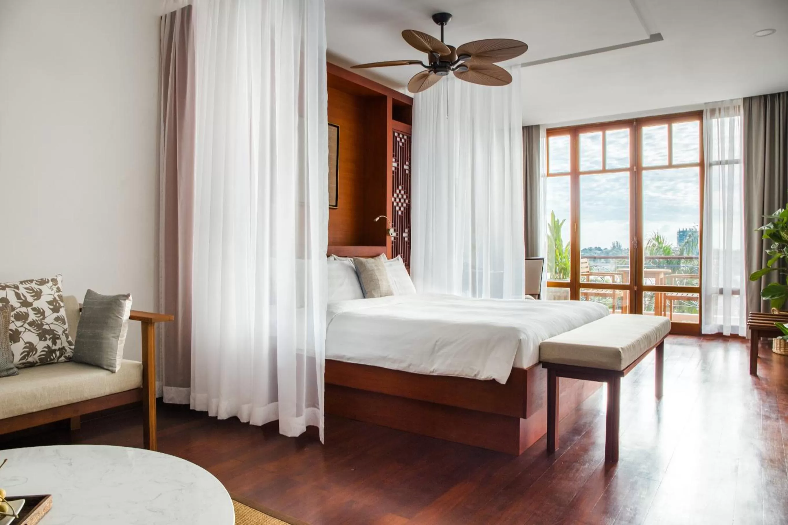 Photo of the whole room, Bed in Amanjaya Pancam Suites Hotel