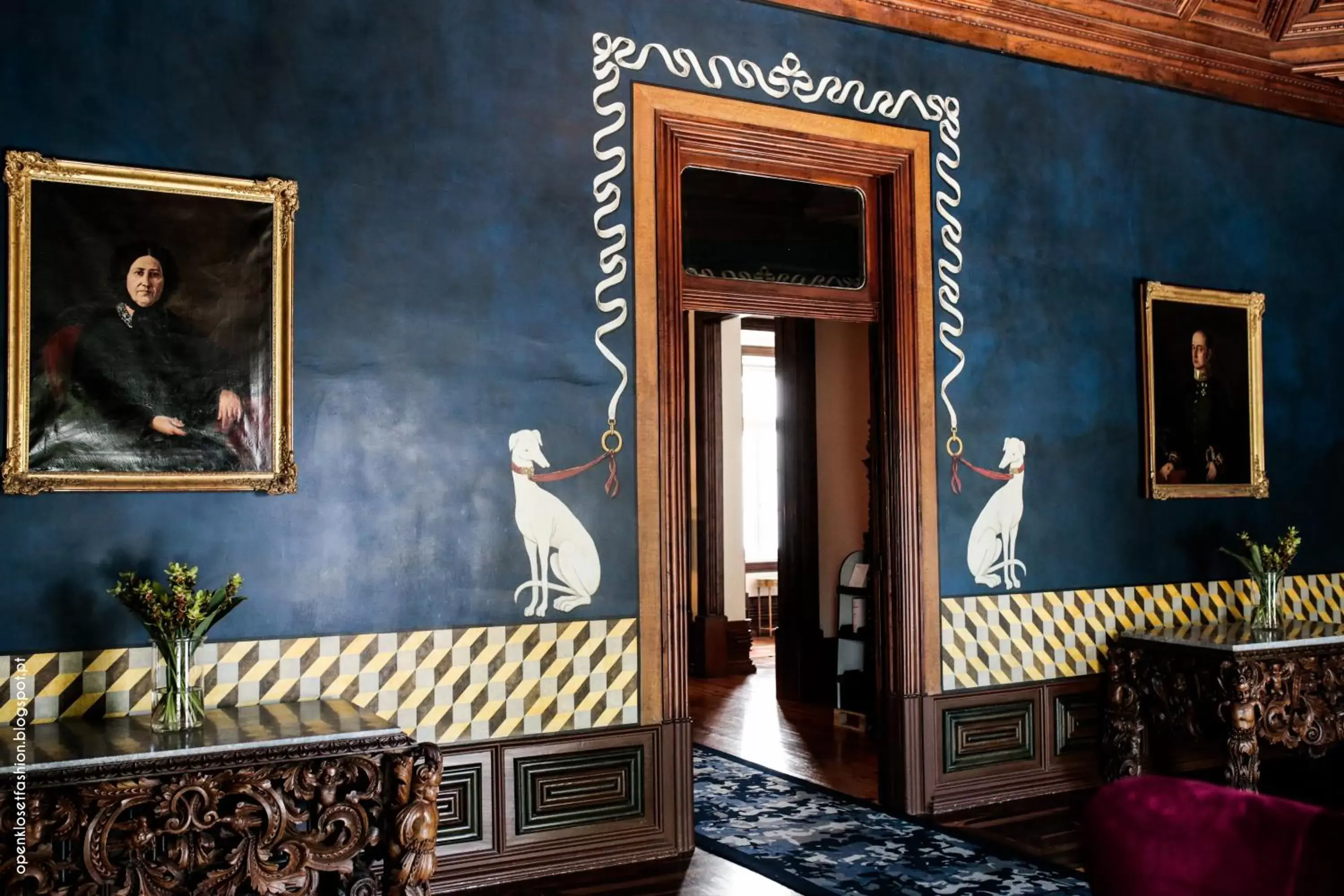 Facade/entrance in Hotel Quinta das Lagrimas - Small Luxury Hotels Facade/entrance in Hotel Quinta das Lagrimas - Small Luxury Hotels