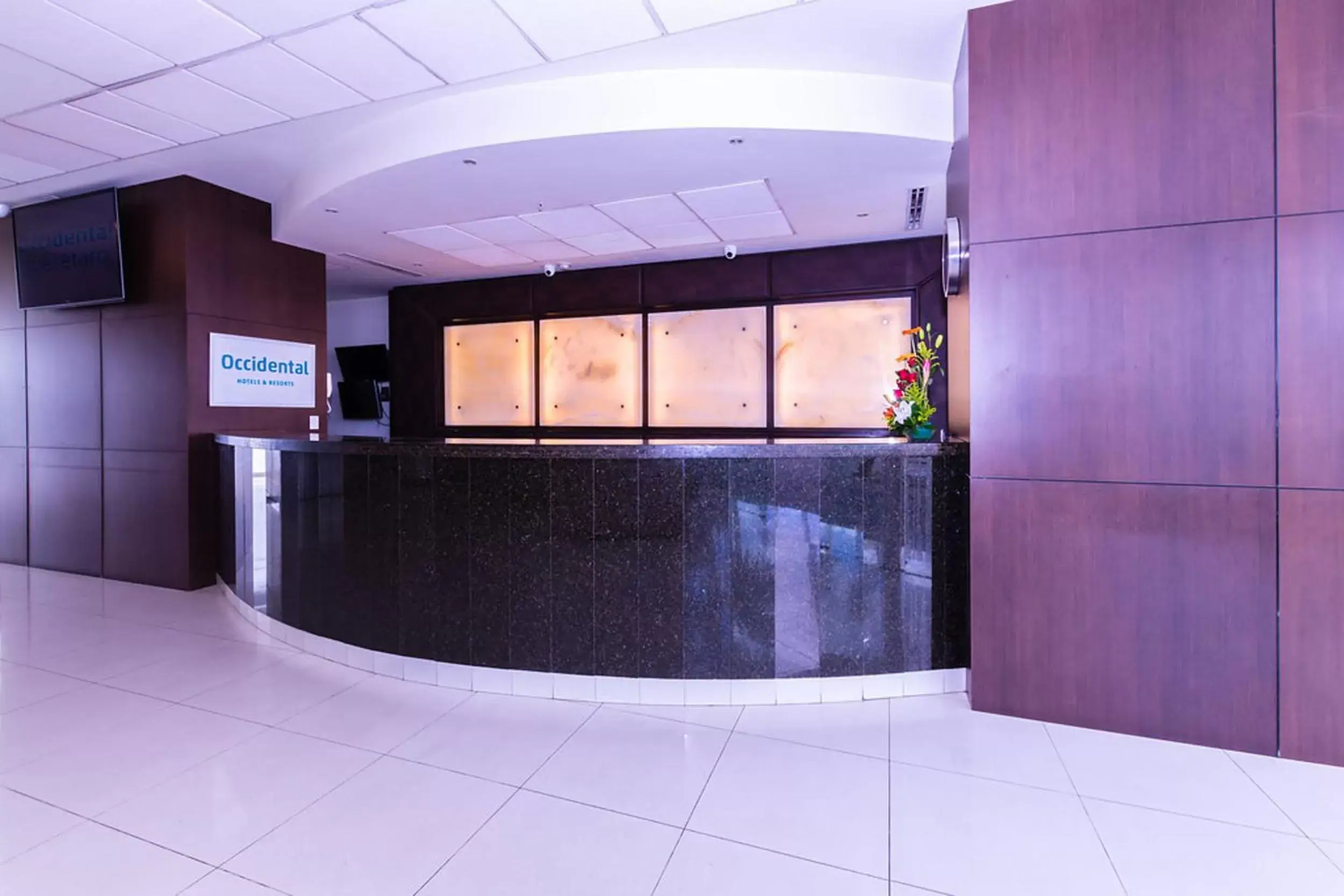 Lobby or reception in Crown Victoria Hotel Lobby or reception in Crown Victoria Hotel