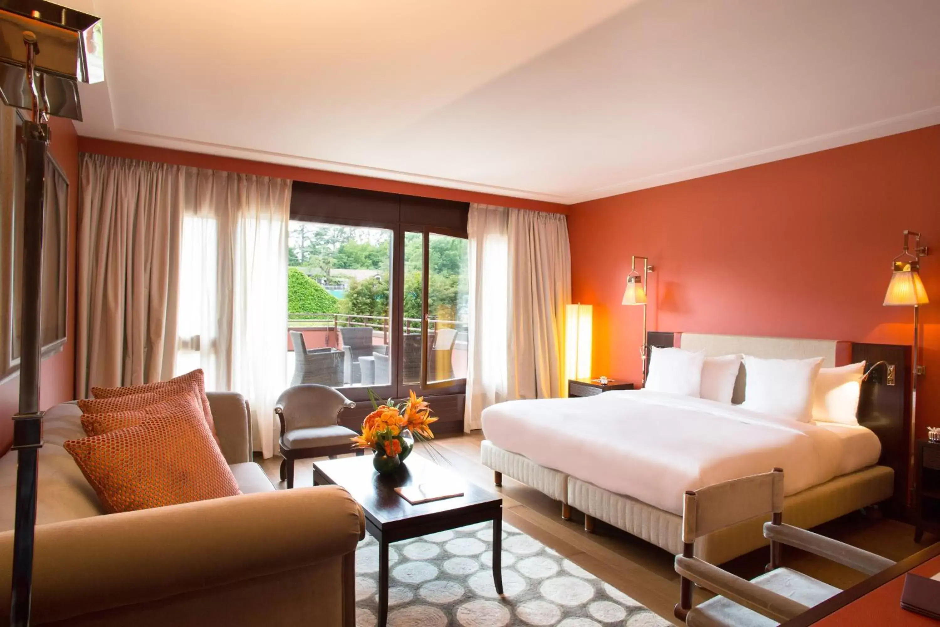 Photo of the whole room in La Réserve Genève Hotel & Spa