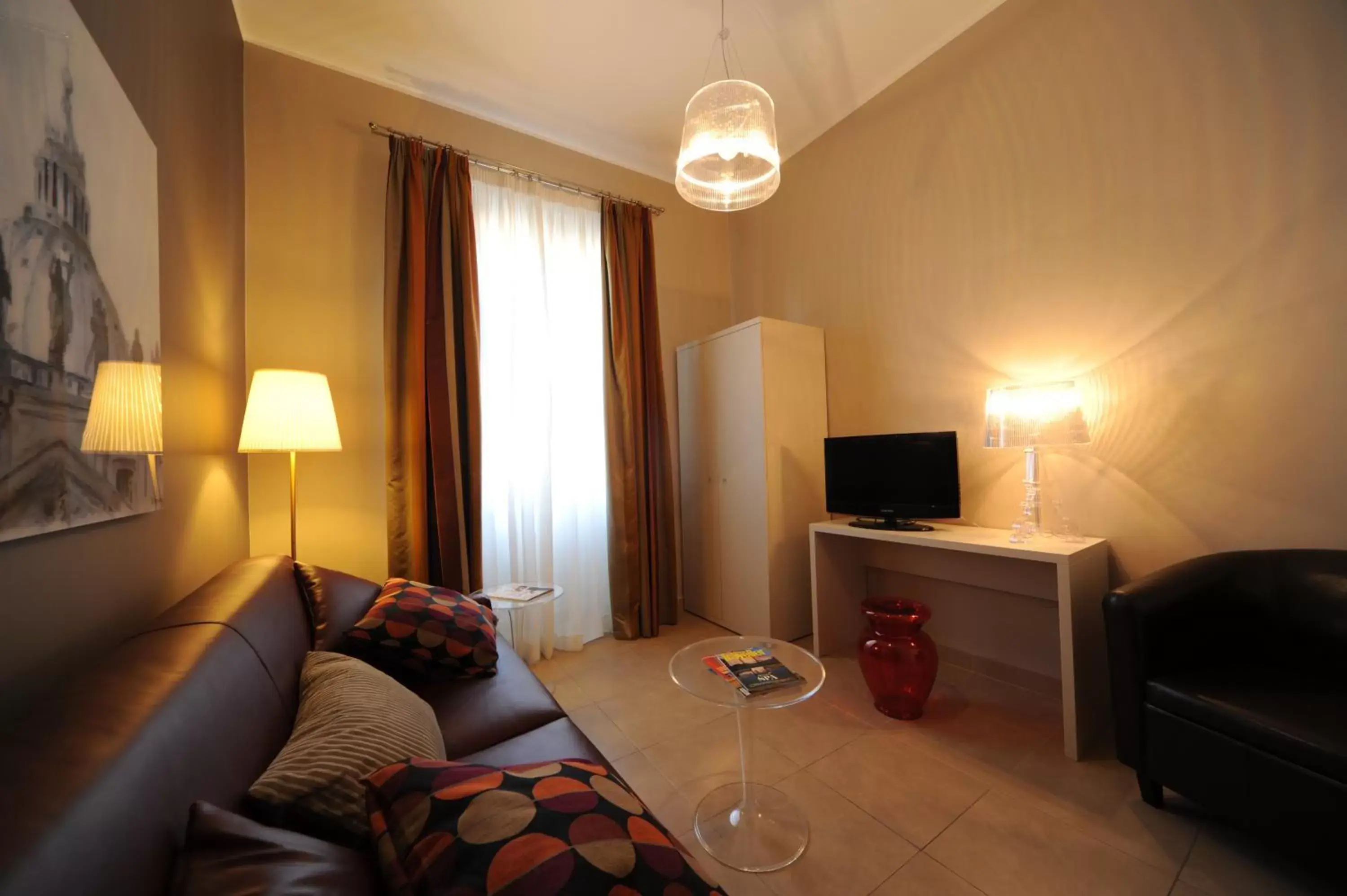 Living room, TV/Entertainment Center in Trianon Borgo Pio Aparthotel