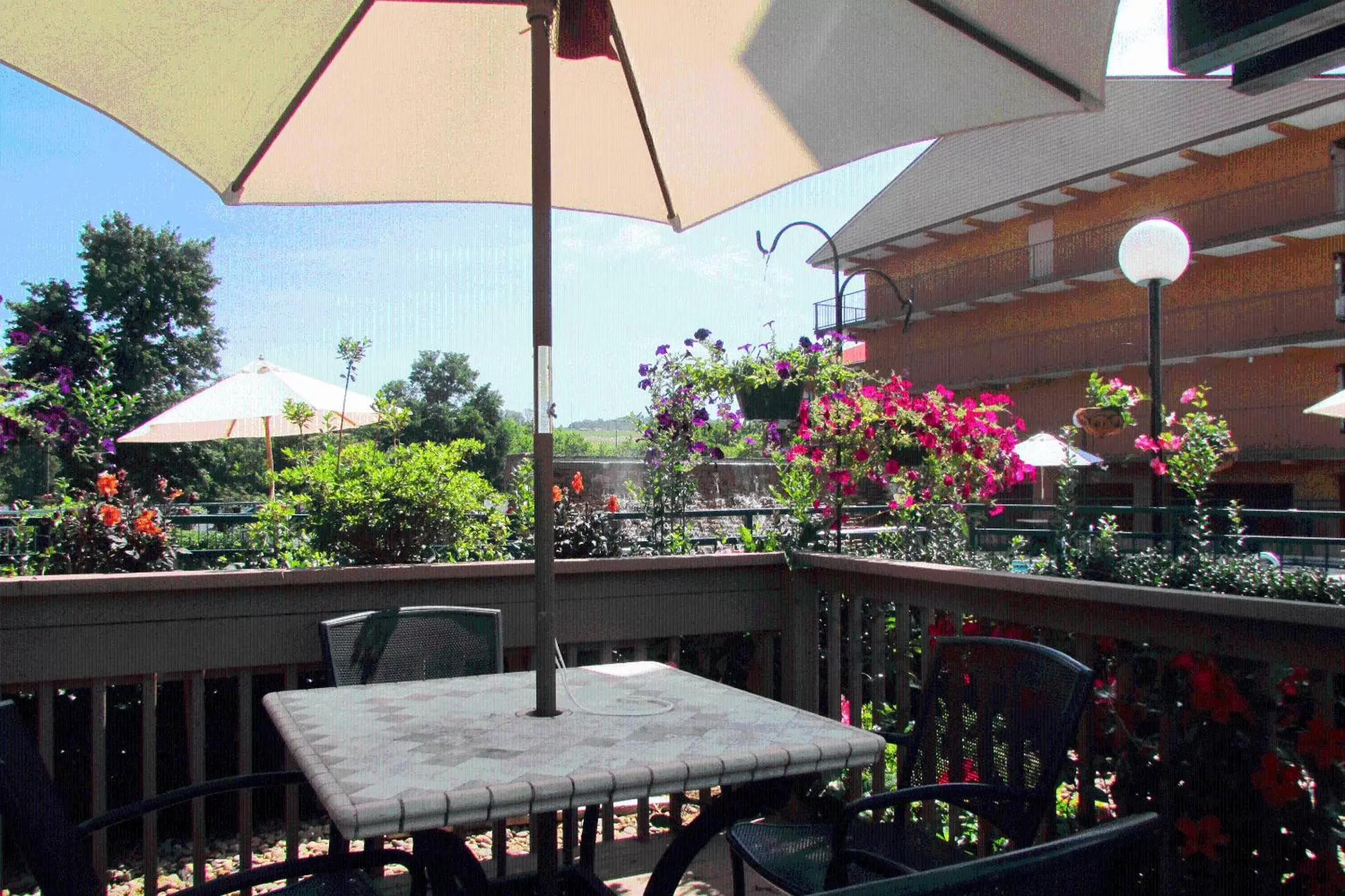 Balcony/Terrace in Arbors at Island Landing Hotel & Suites