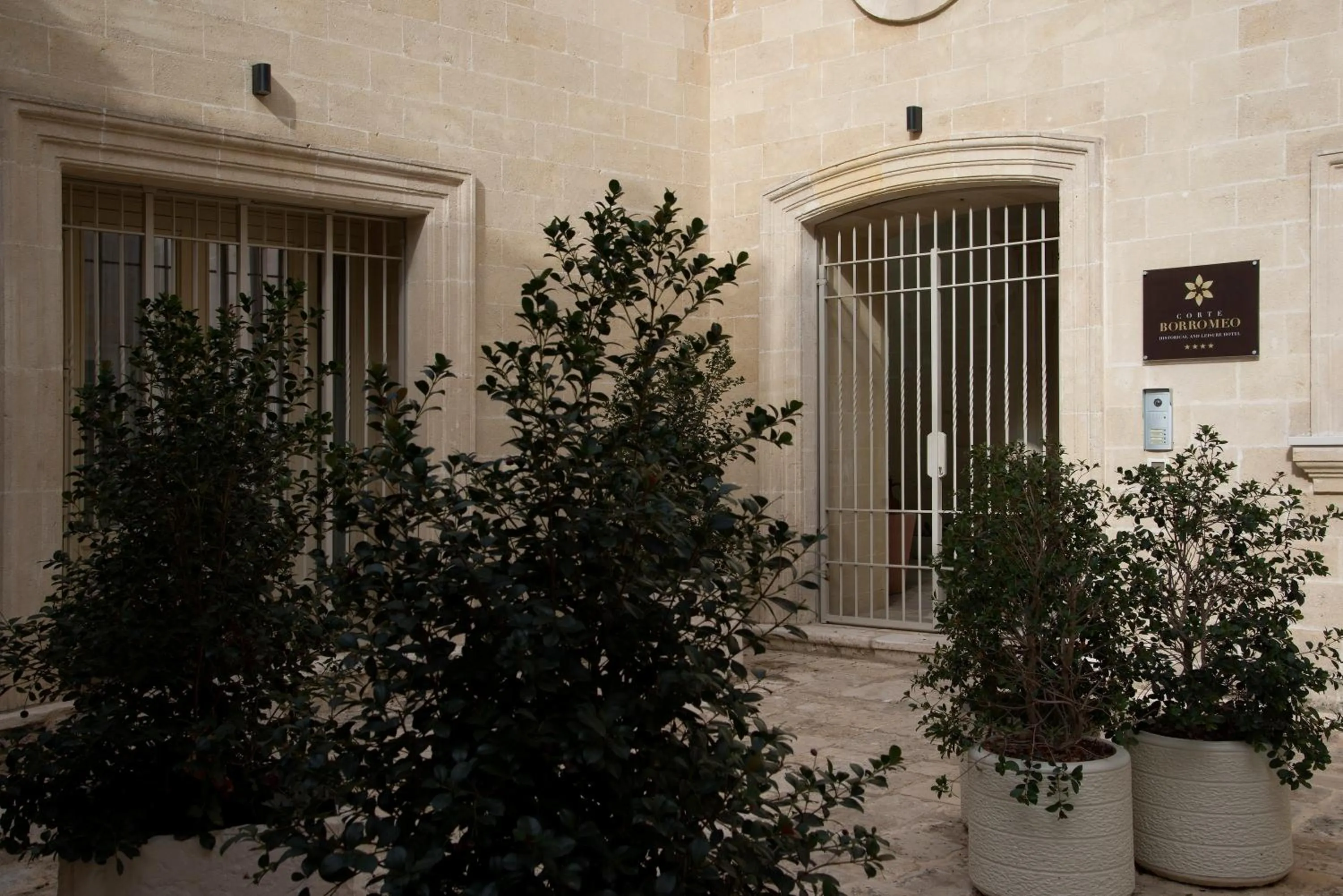 Facade/entrance in Corte Borromeo