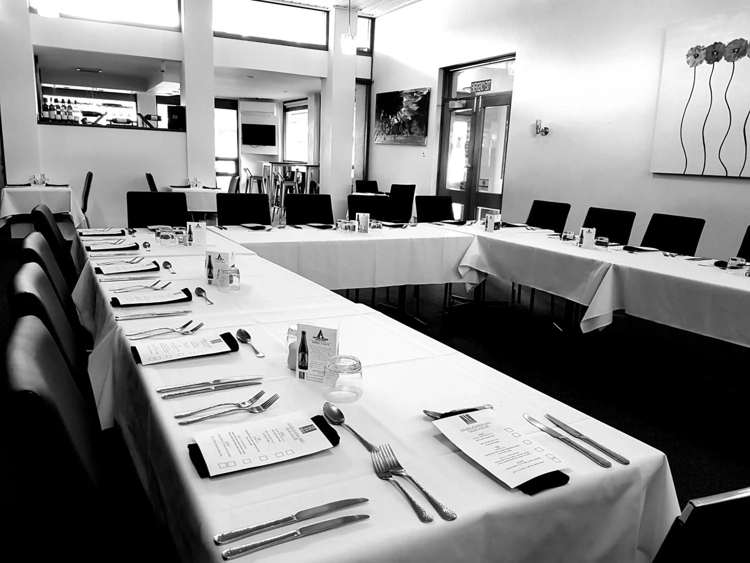 Restaurant/places to eat, Business Area/Conference Room in William Macintosh Motor Lodge