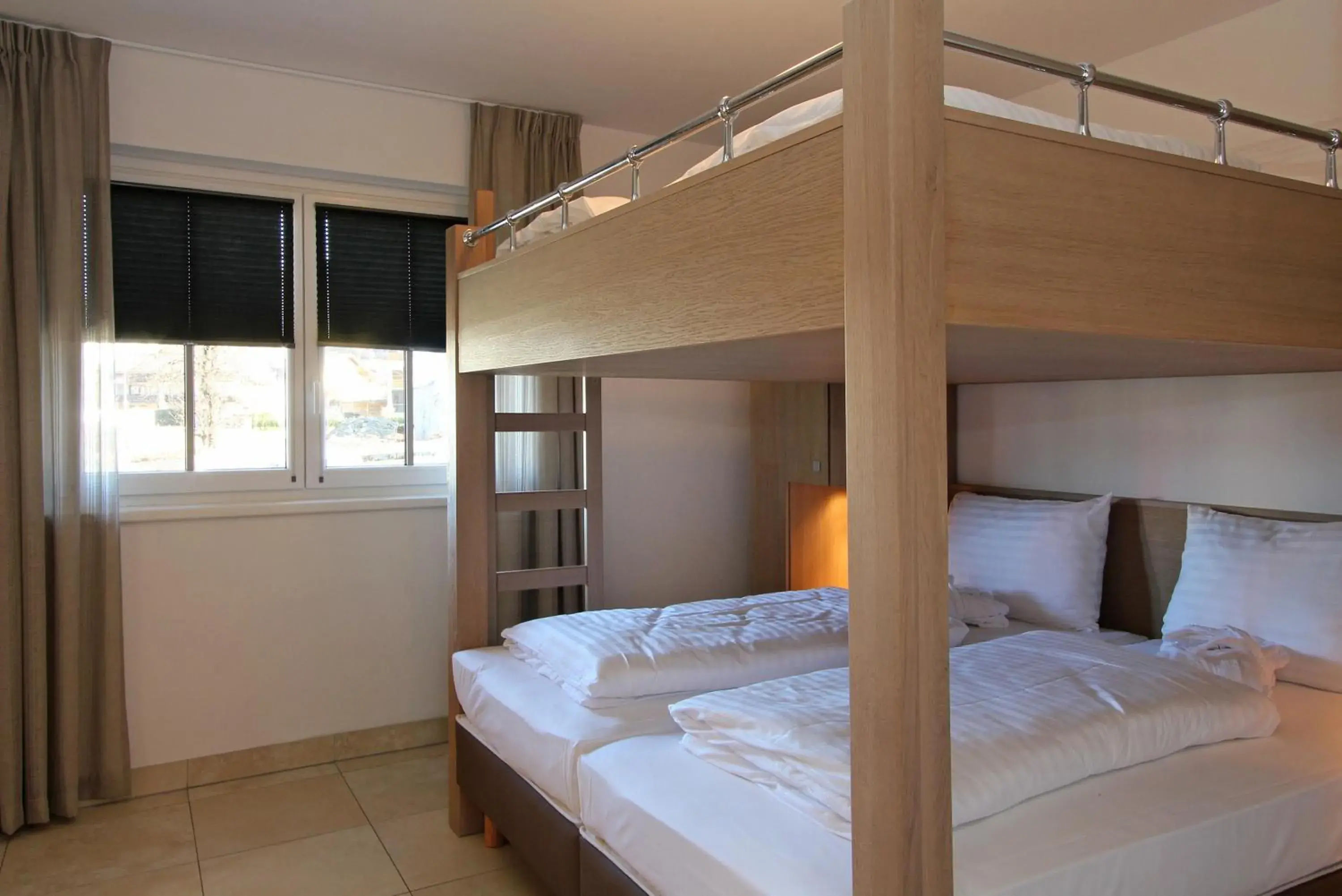 Bedroom, Bunk Bed in Avenida Mountain Resort by Alpin Rentals