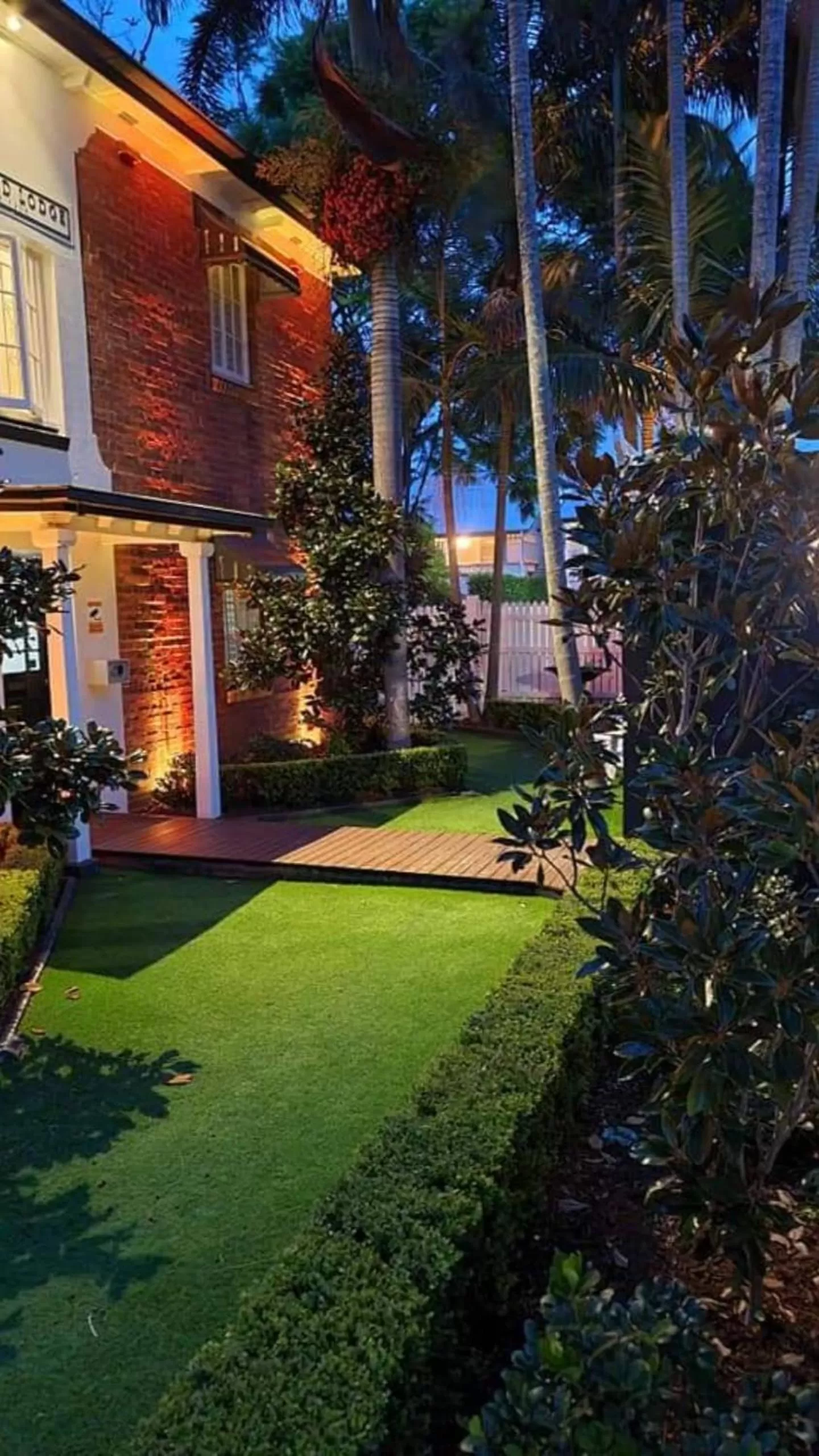 Property building in Edward Lodge New Fam