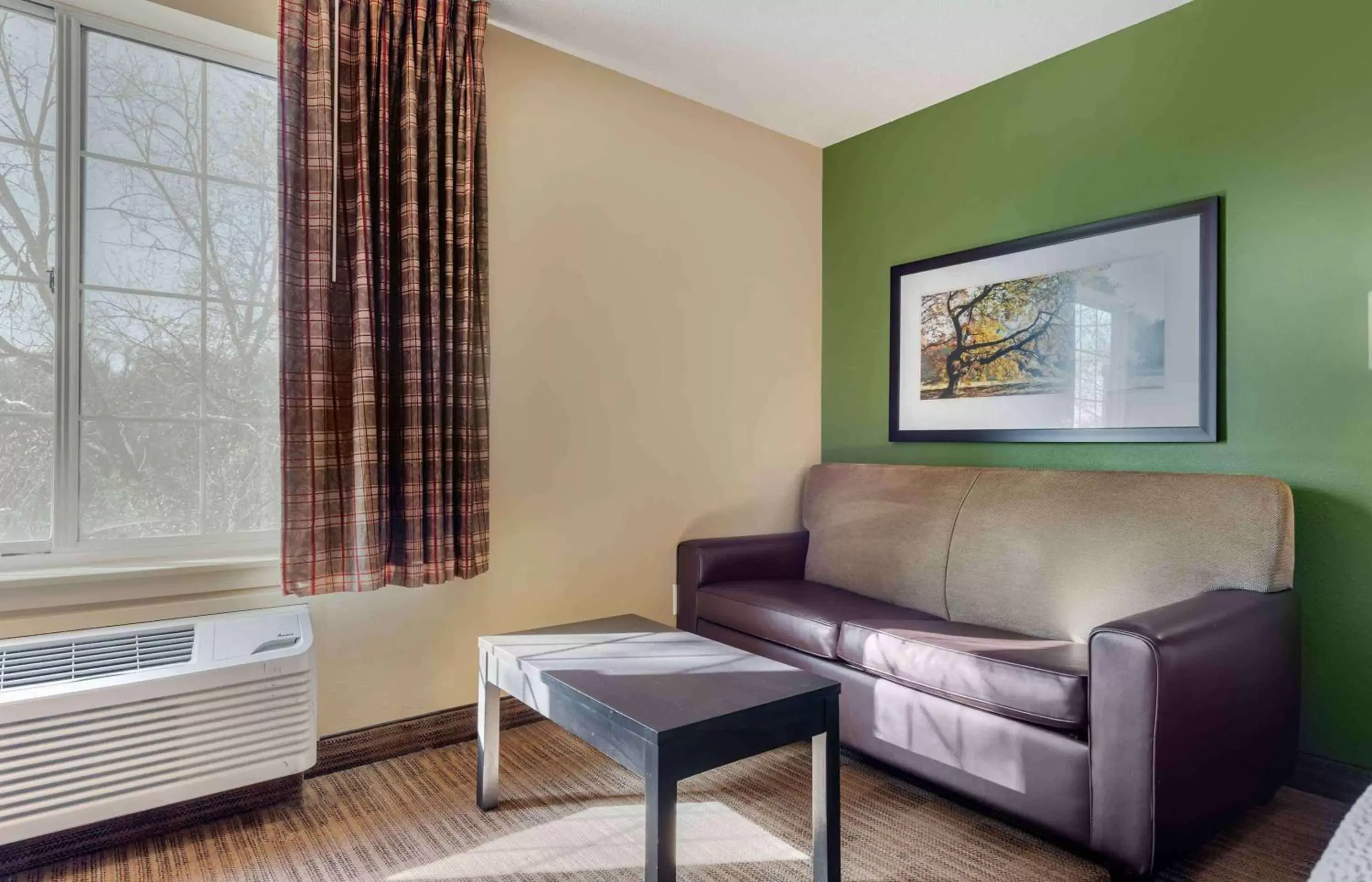 Bedroom, Seating Area in Extended Stay America Suites - Minneapolis - Eden Prairie - Technology Drive