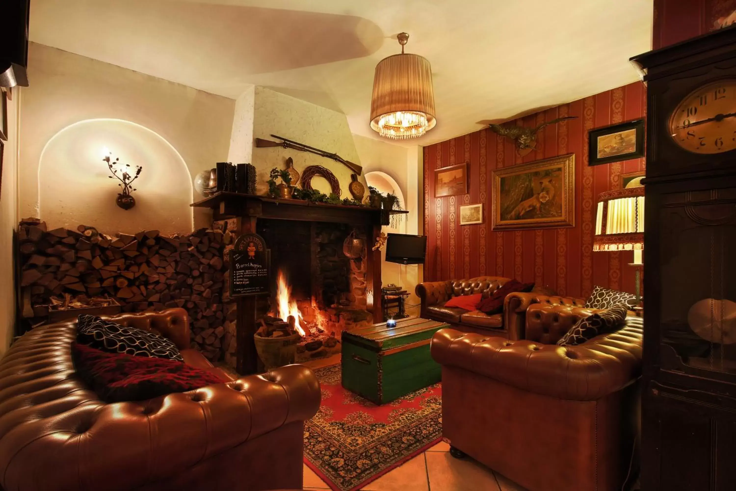 Lounge or bar in Hotel Eethuys de Wormshoef