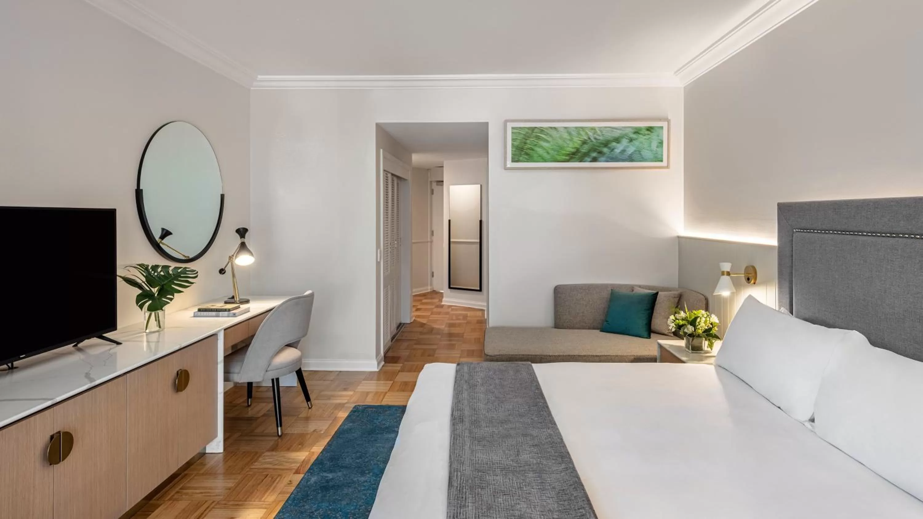 Photo of the whole room, Bed in InterContinental Sanctuary Cove Resort by IHG