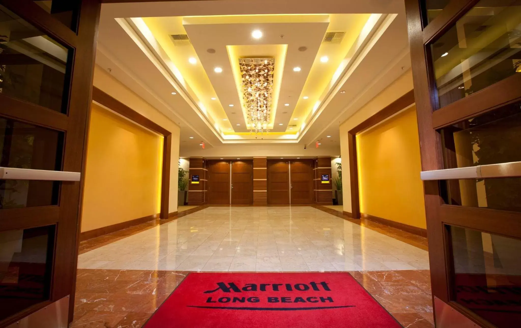 Banquet/Function facilities, Lobby/Reception in Long Beach Marriott