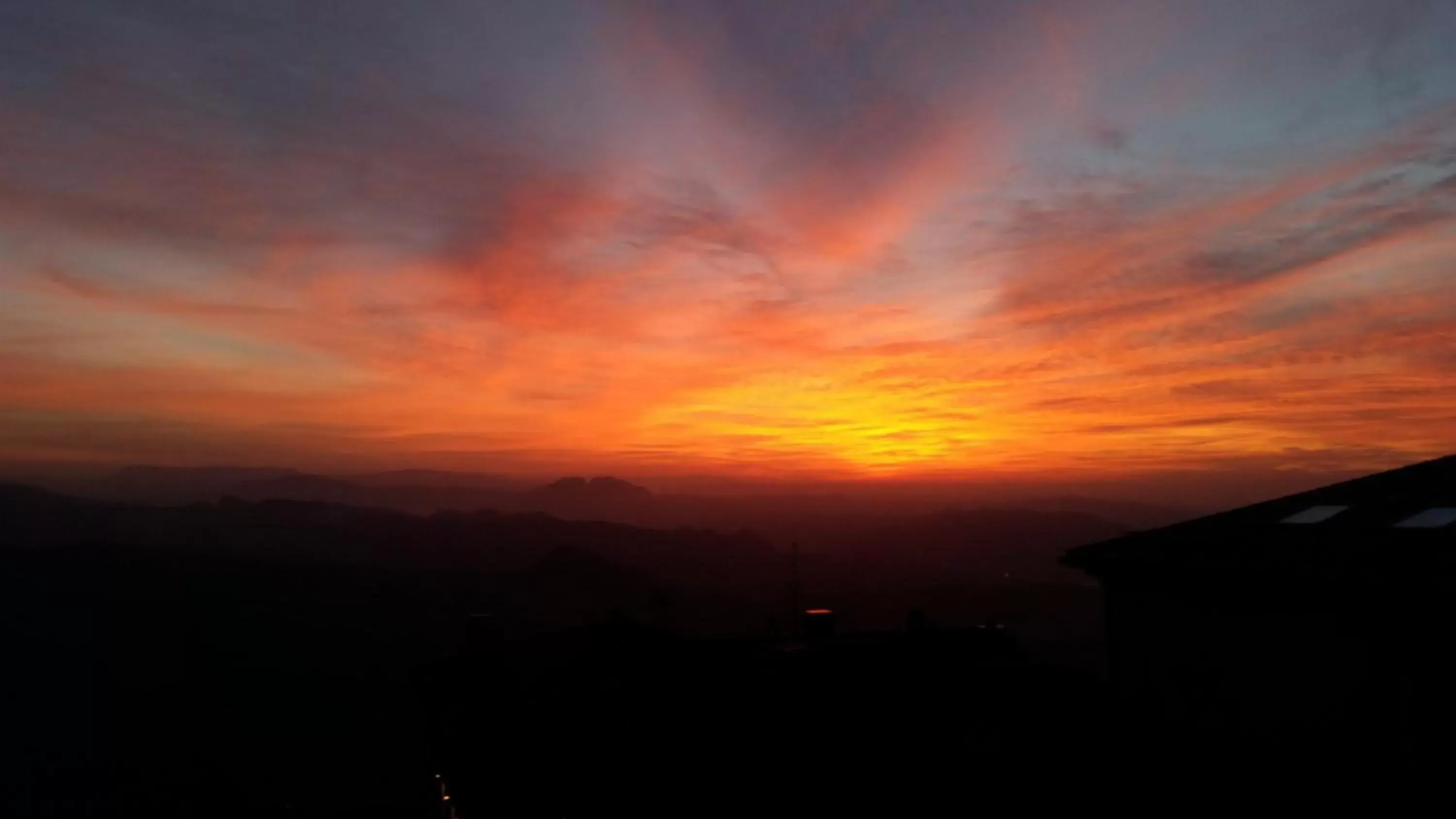 Mountain view, Sunrise/Sunset in Hotel Rosa