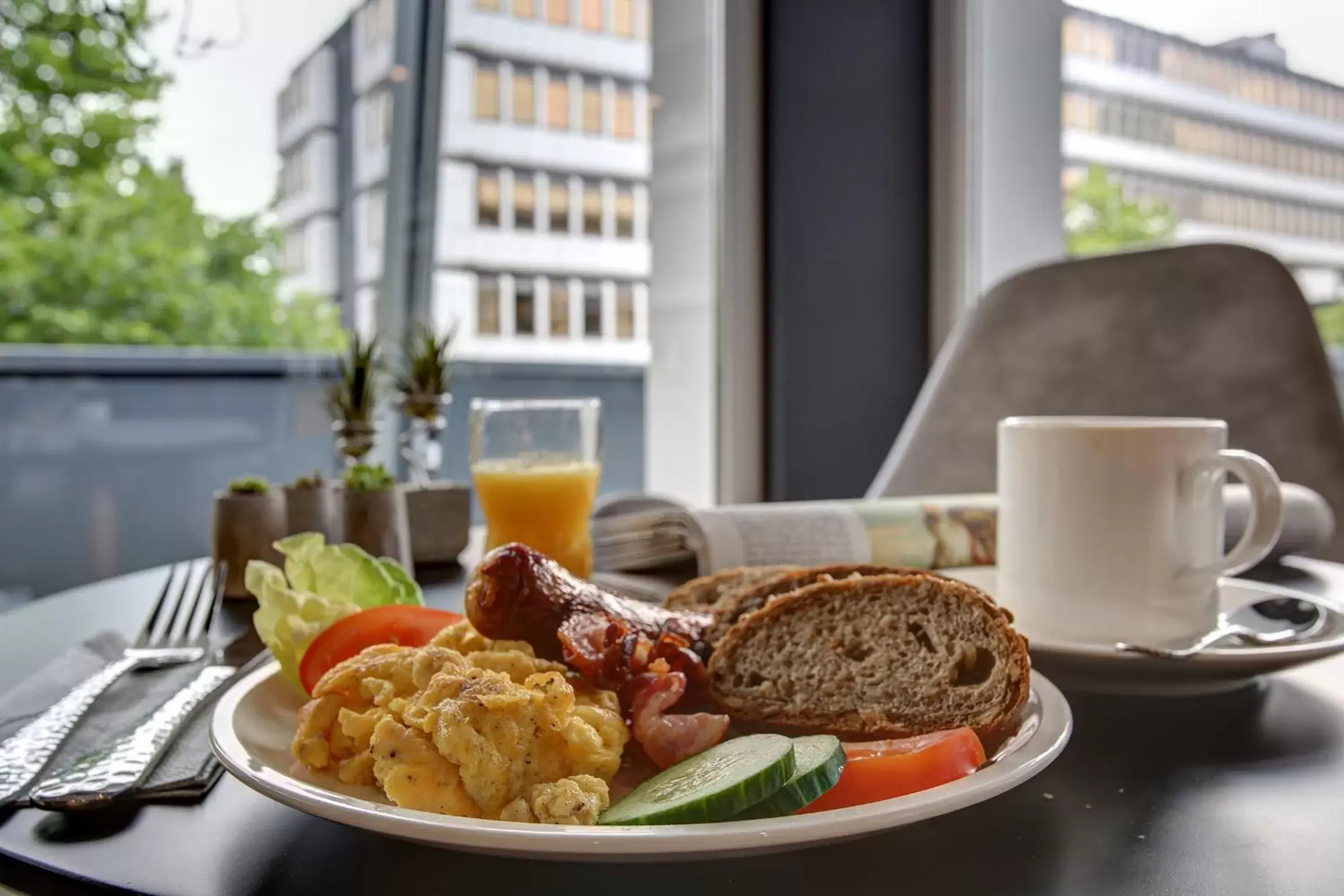 Food and drinks in NYCE Hotel Dortmund City