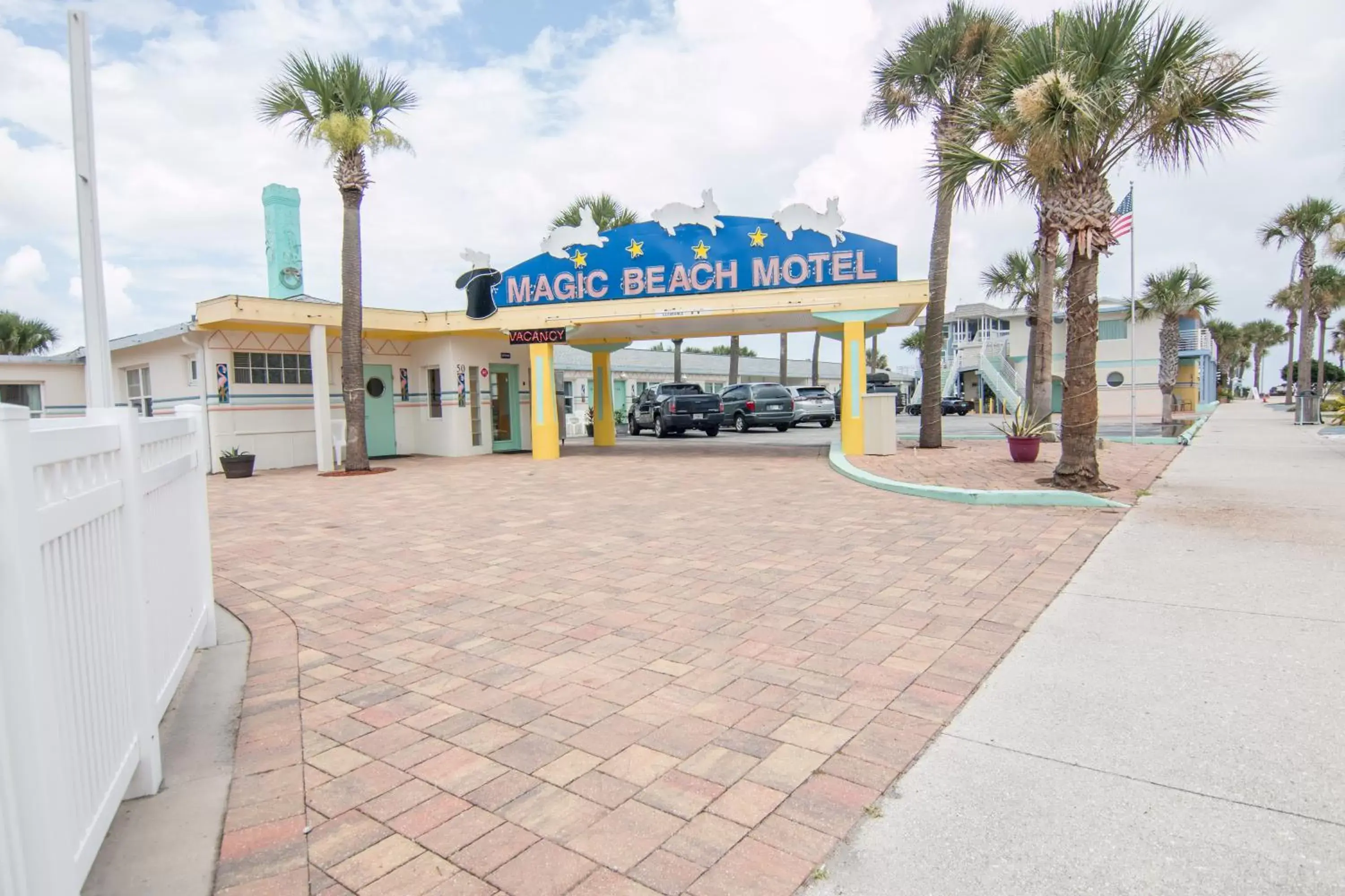 Facade/entrance, Property Building in Magic Beach Motel - Vilano Beach, Saint Augustine