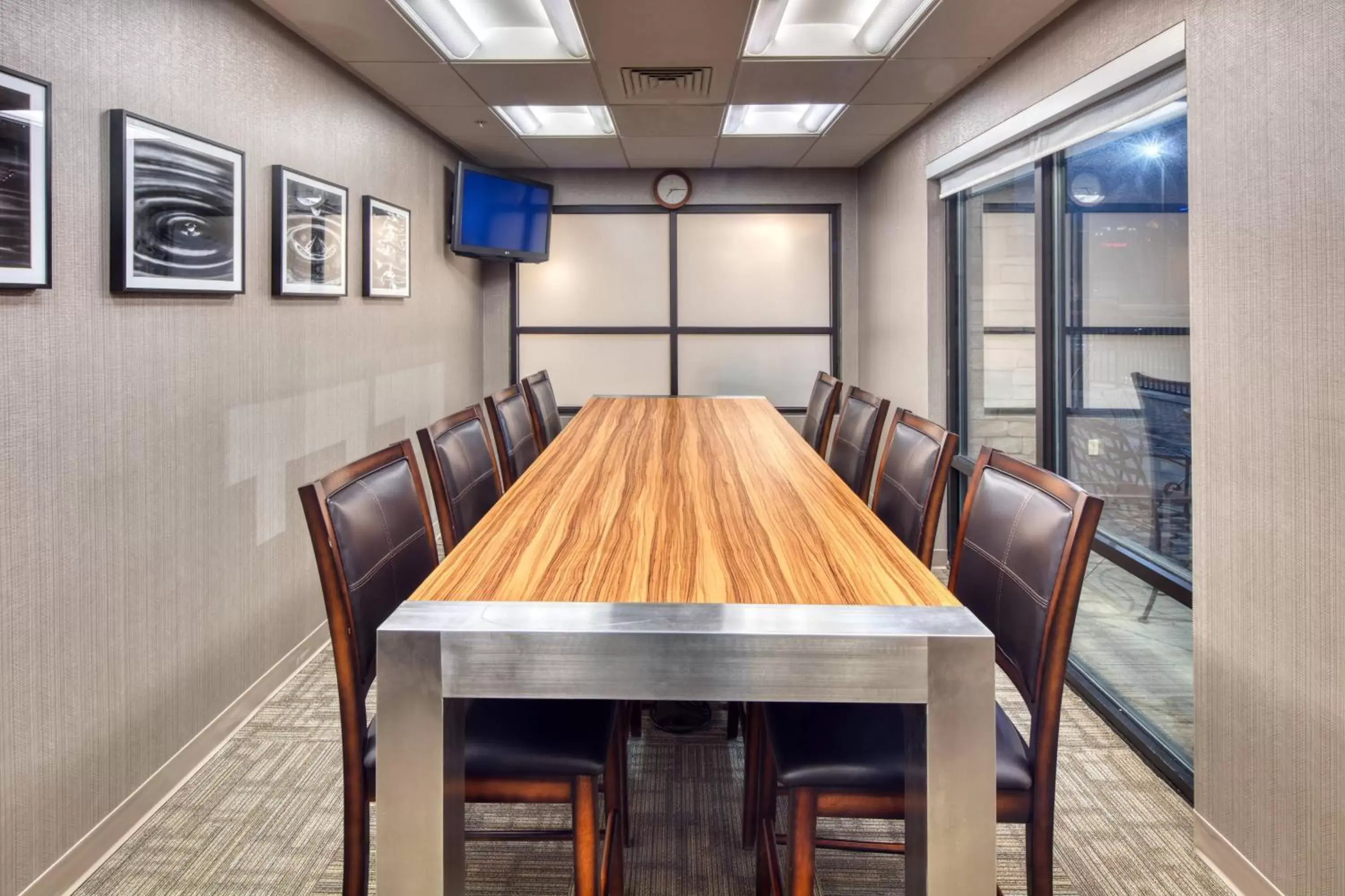 Photo of the whole room in SpringHill Suites by Marriott Salt Lake City Downtown