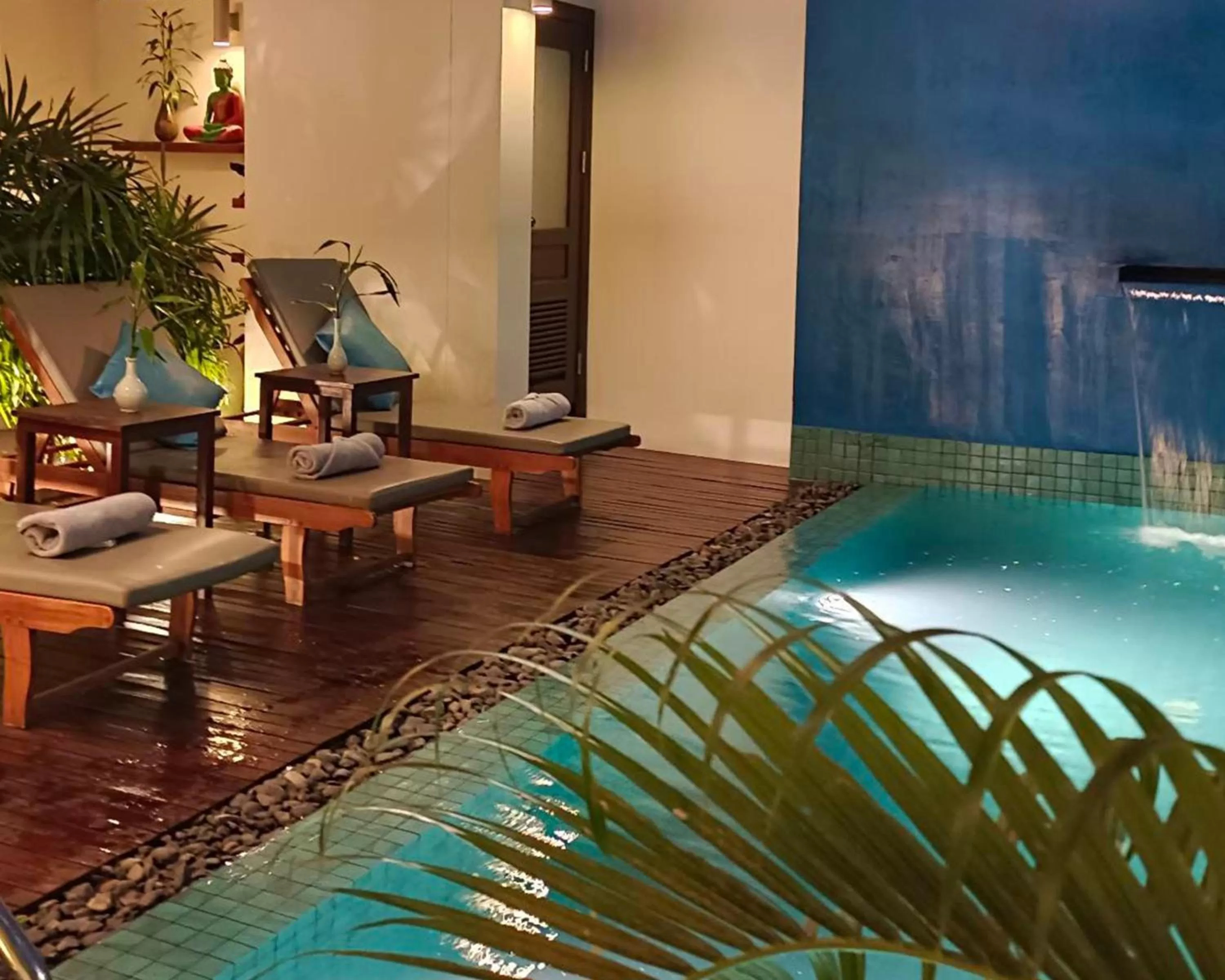 Swimming pool in Baahu Villa