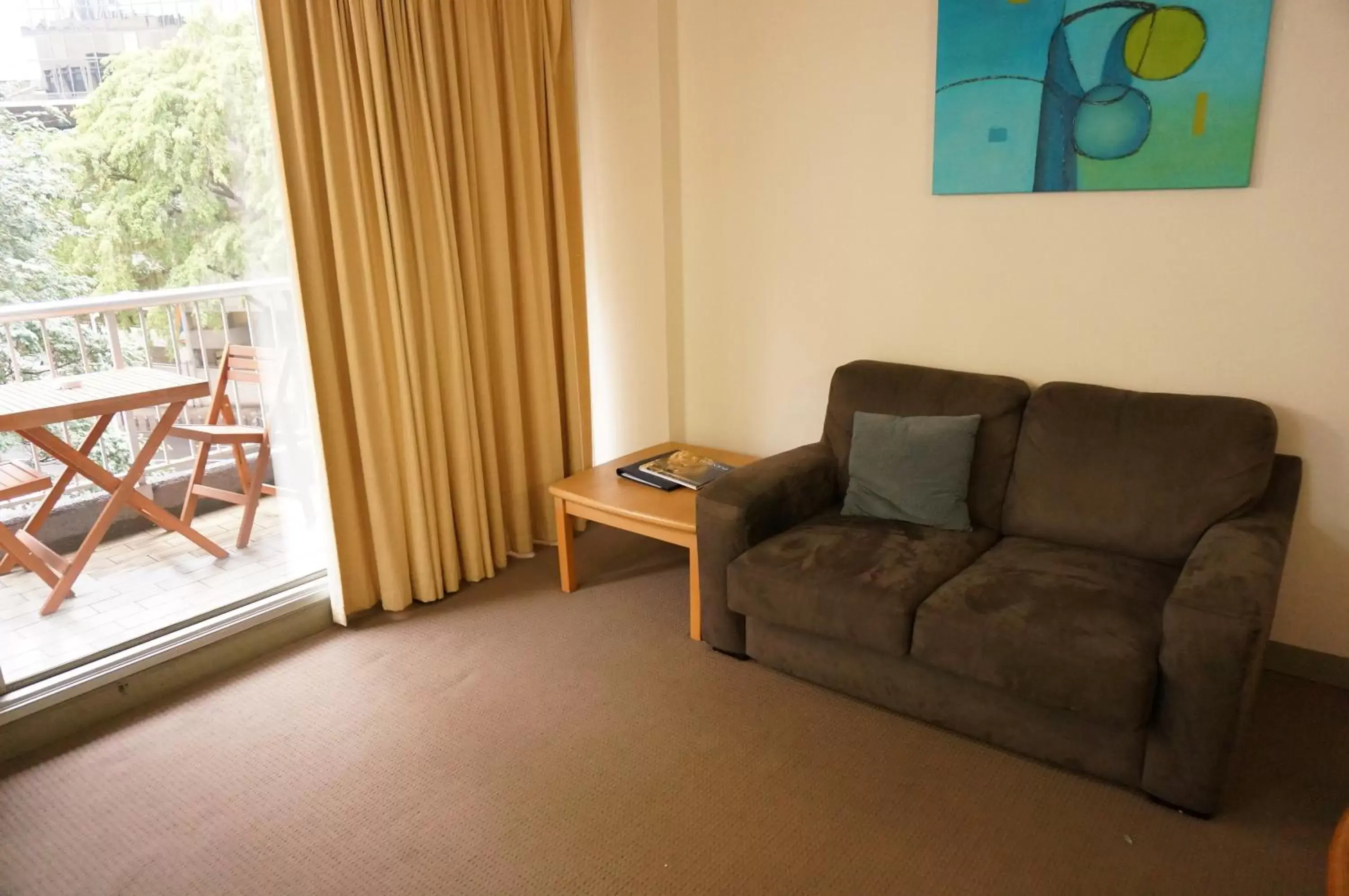 Living room, Seating Area in Abbey On Roma Hotel & Apartments