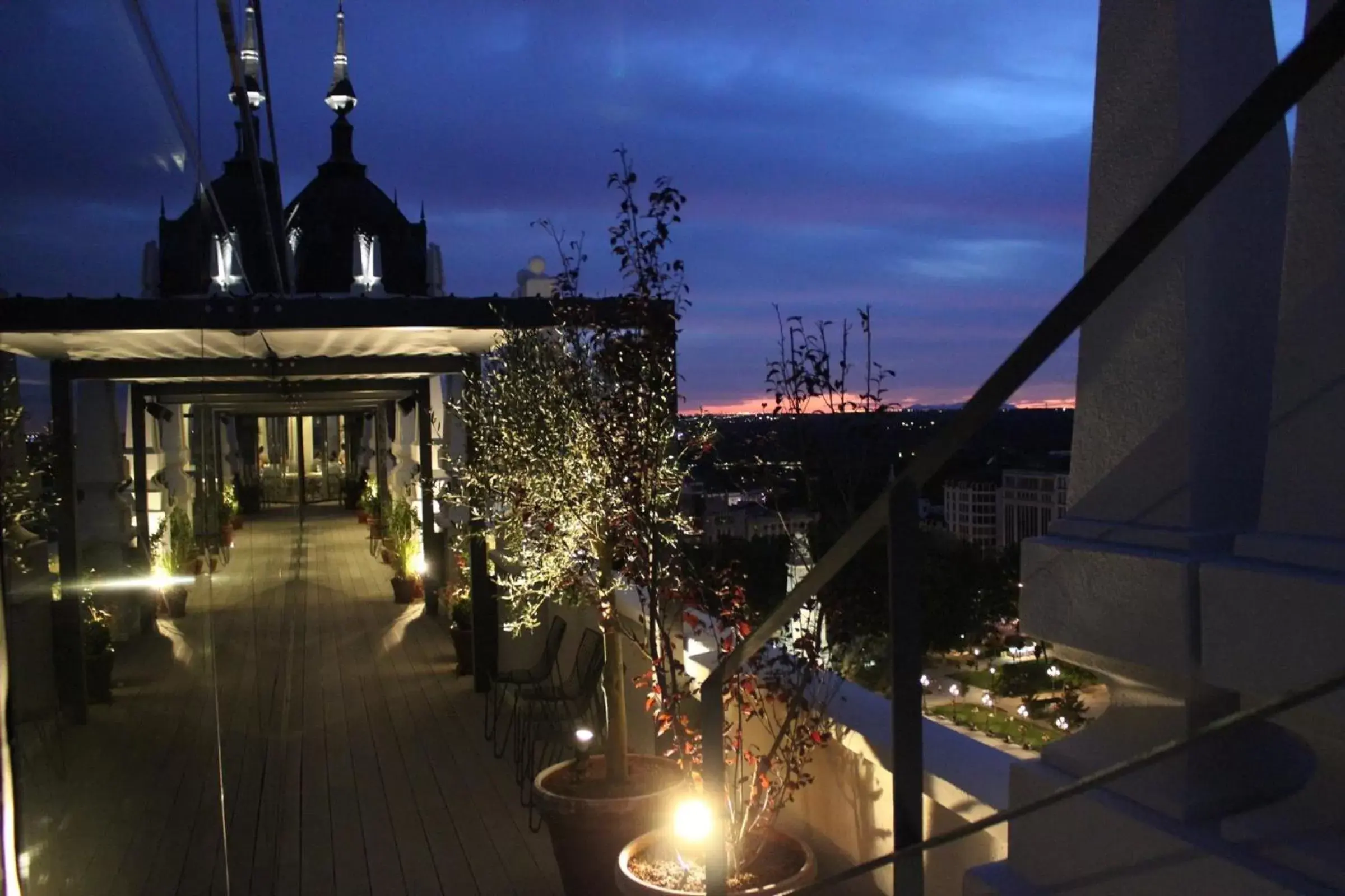 Restaurant/places to eat in Dear Hotel Madrid Restaurant/places to eat in Dear Hotel Madrid