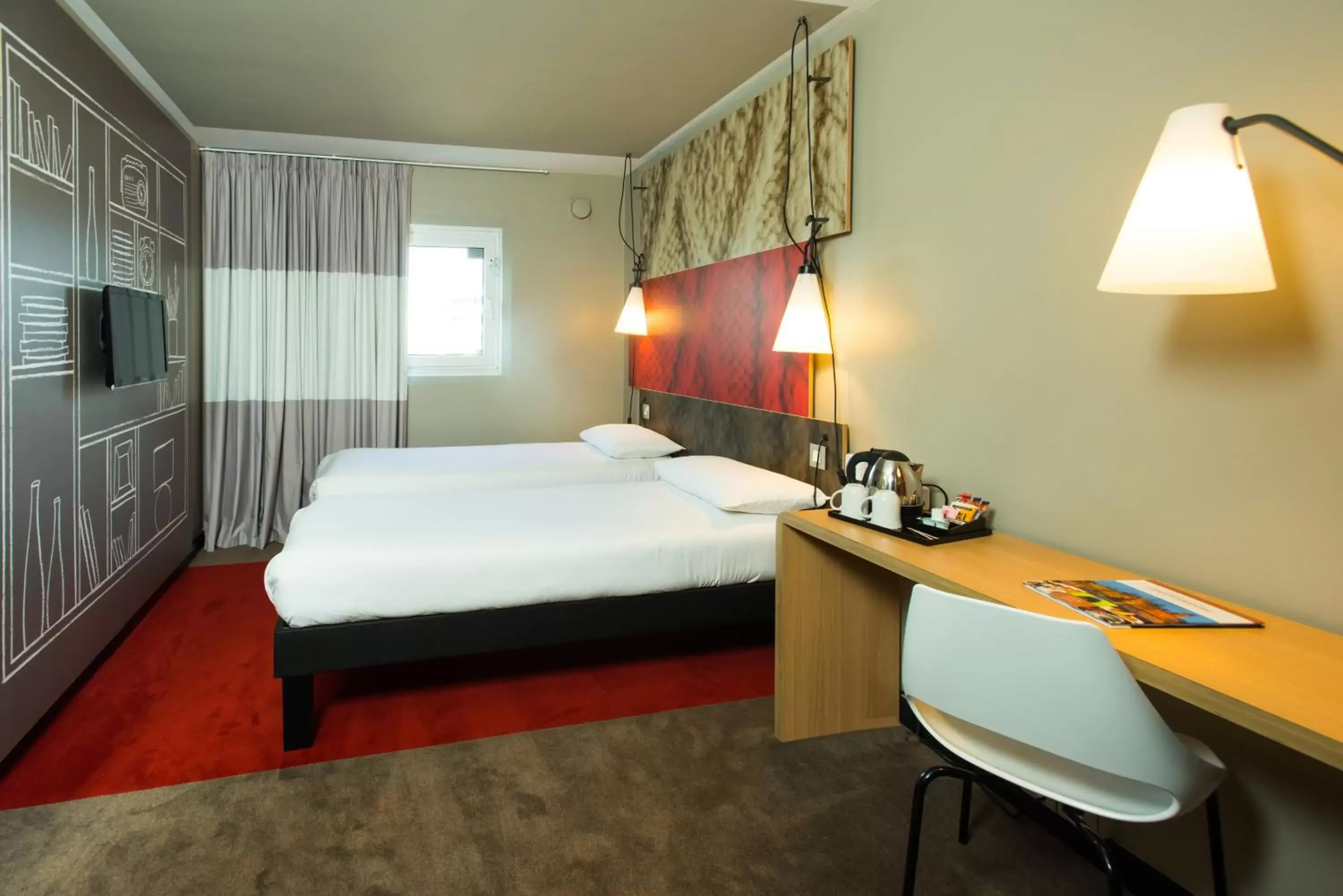 Twin Room in ibis Leicester