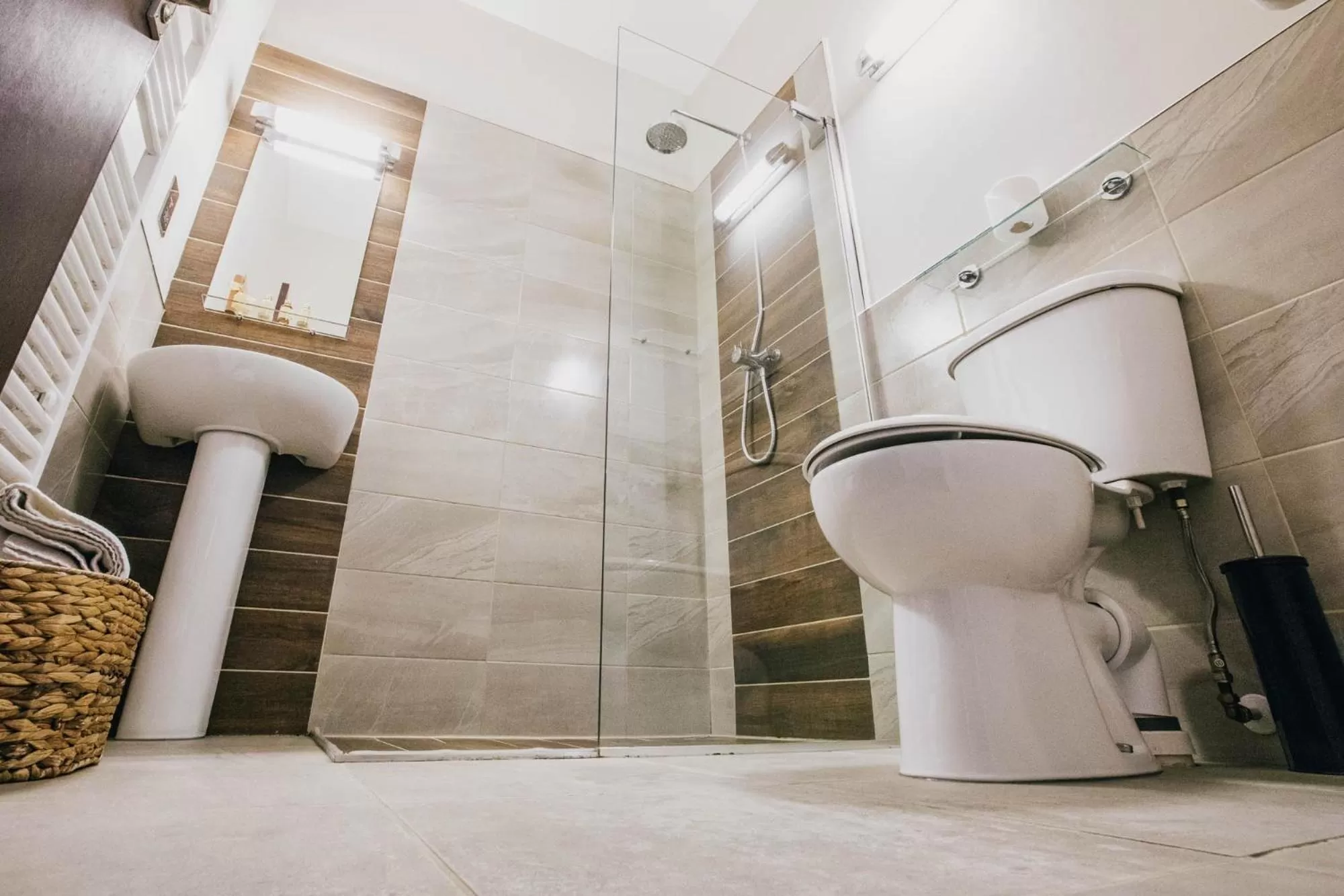 Bathroom in The Duke of Edinburgh Hotel & Bar