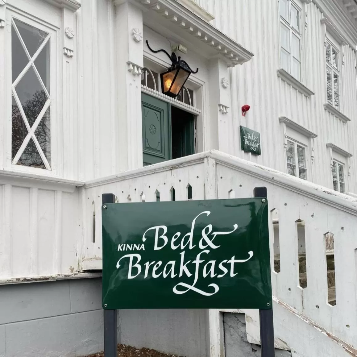 Kinna Bed & Breakfast