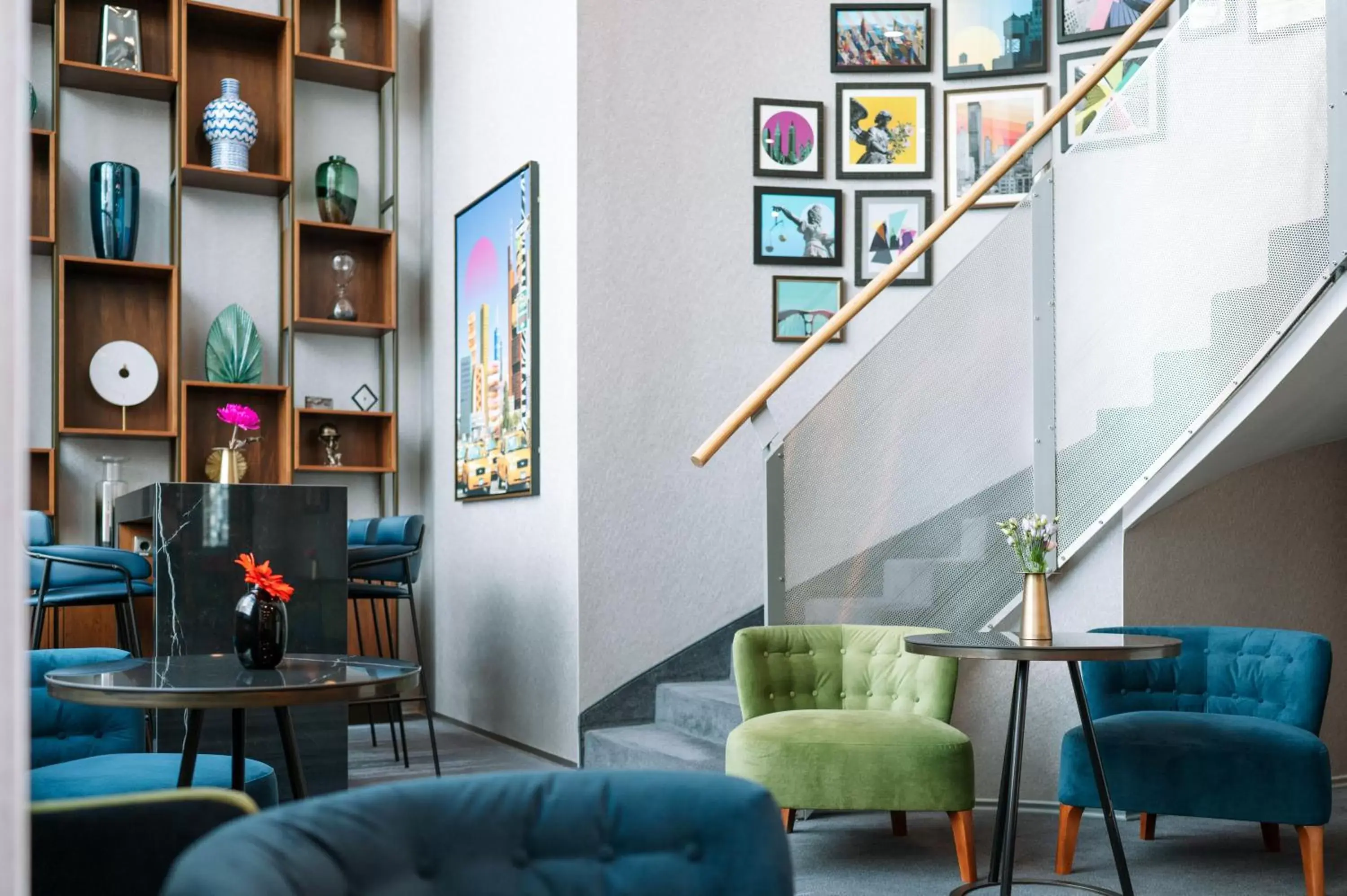 Lounge or bar in Hilton Frankfurt City Centre Lounge or bar in Hilton Frankfurt City Centre