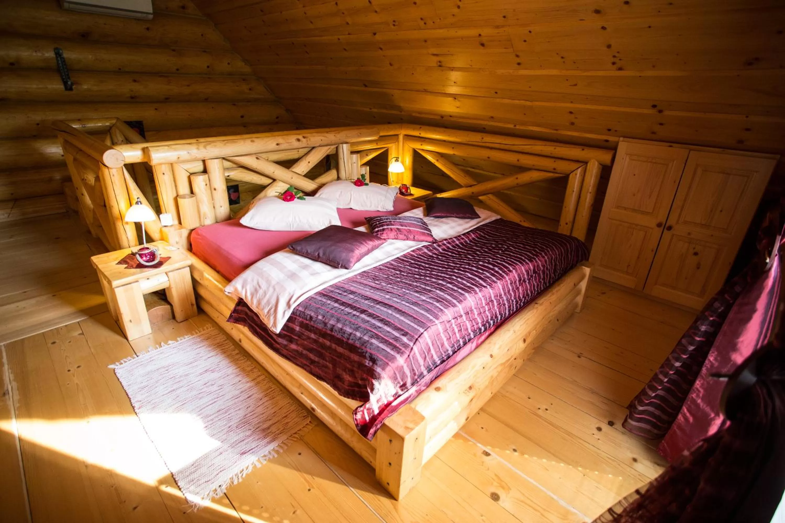 Bed in Korošec Apartments and Wellness Centre
