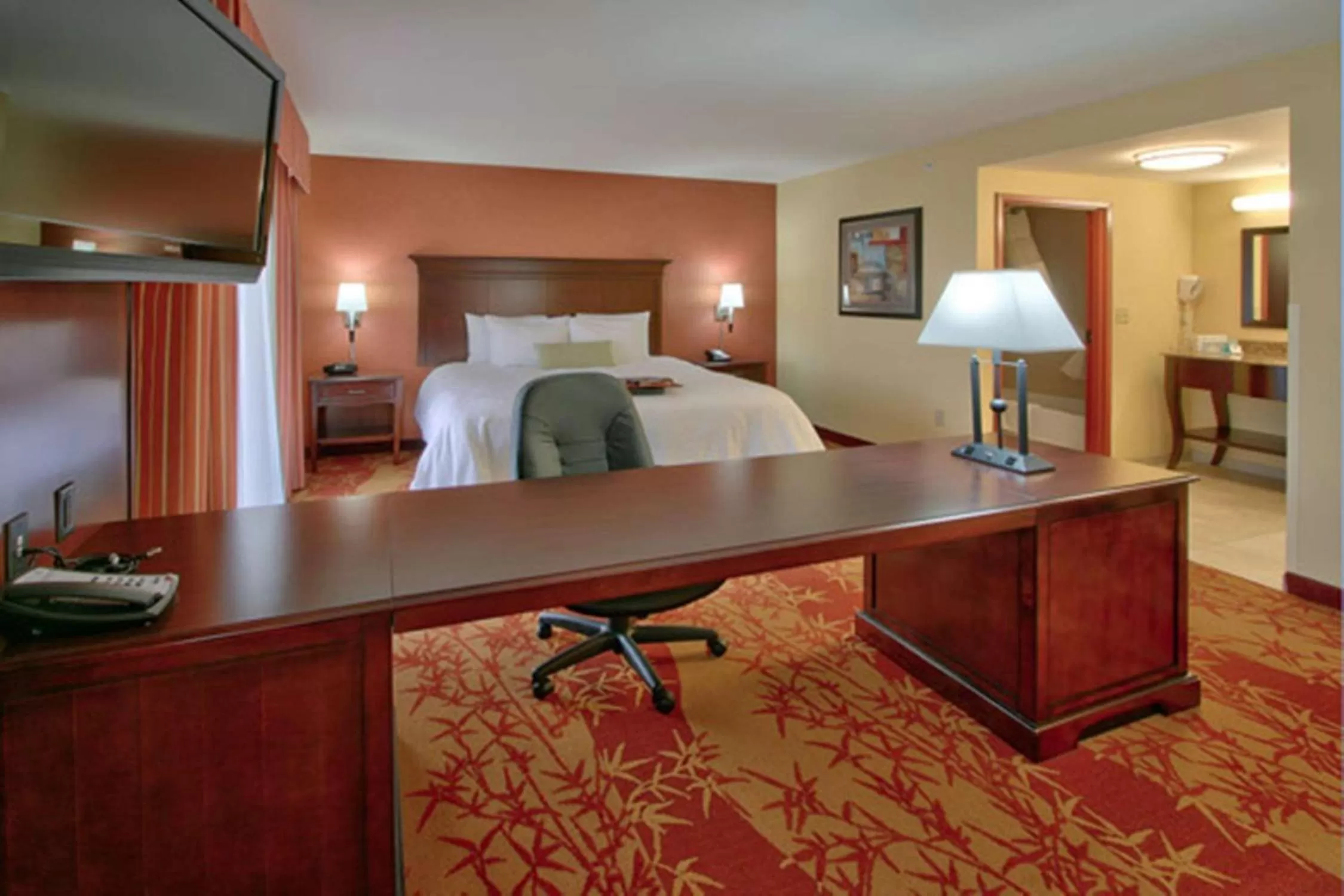 Bedroom, Bed in Hampton Inn & Suites Denver/Highlands Ranch