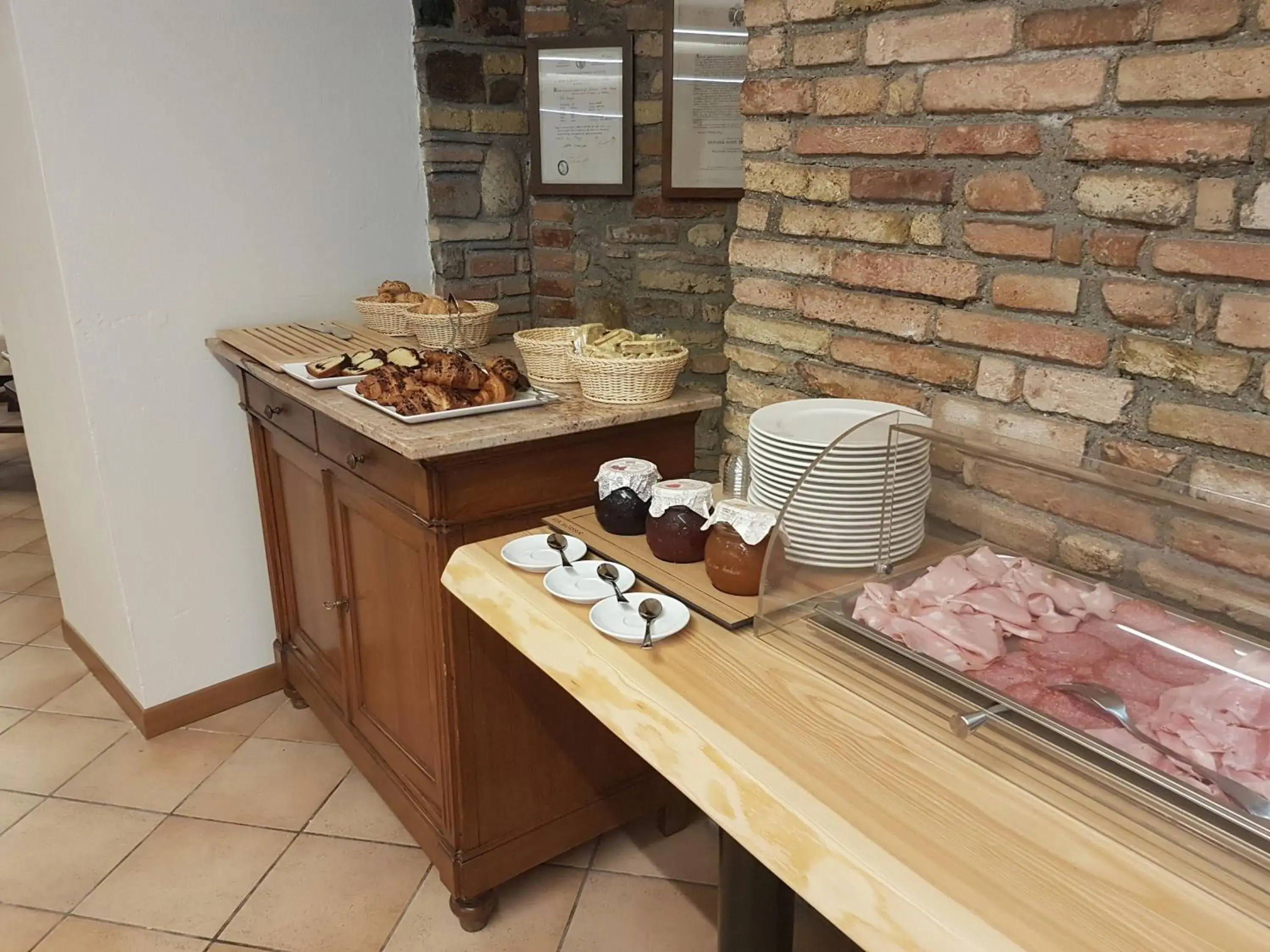 Breakfast, Food in Hotel San Lorenzo